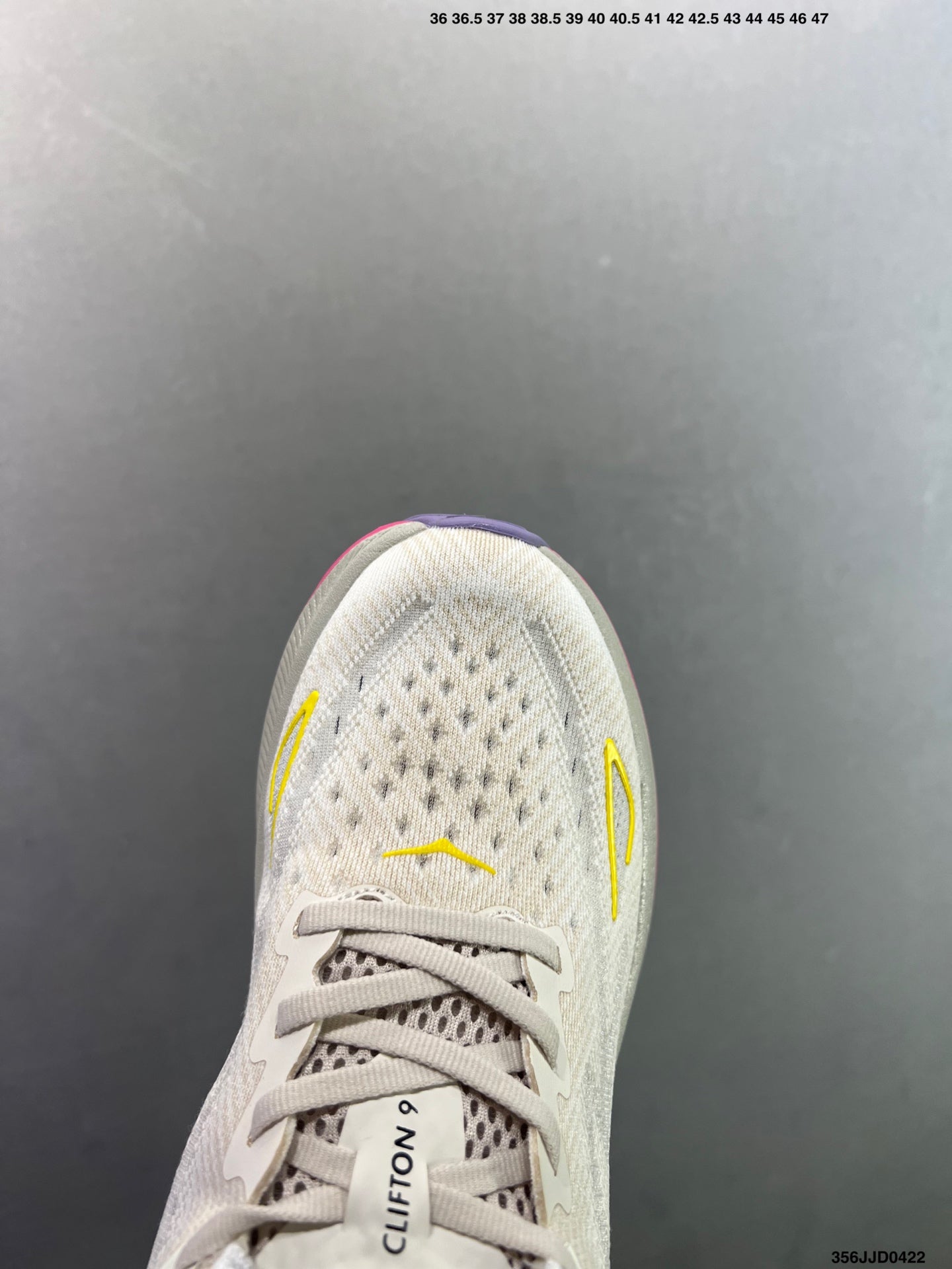 HOKA ONE ONE Clifton 9