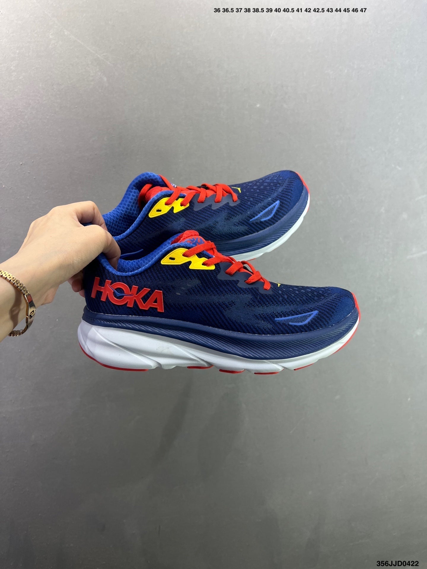 HOKA ONE ONE Clifton 9