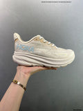 HOKA ONE ONE Clifton 9