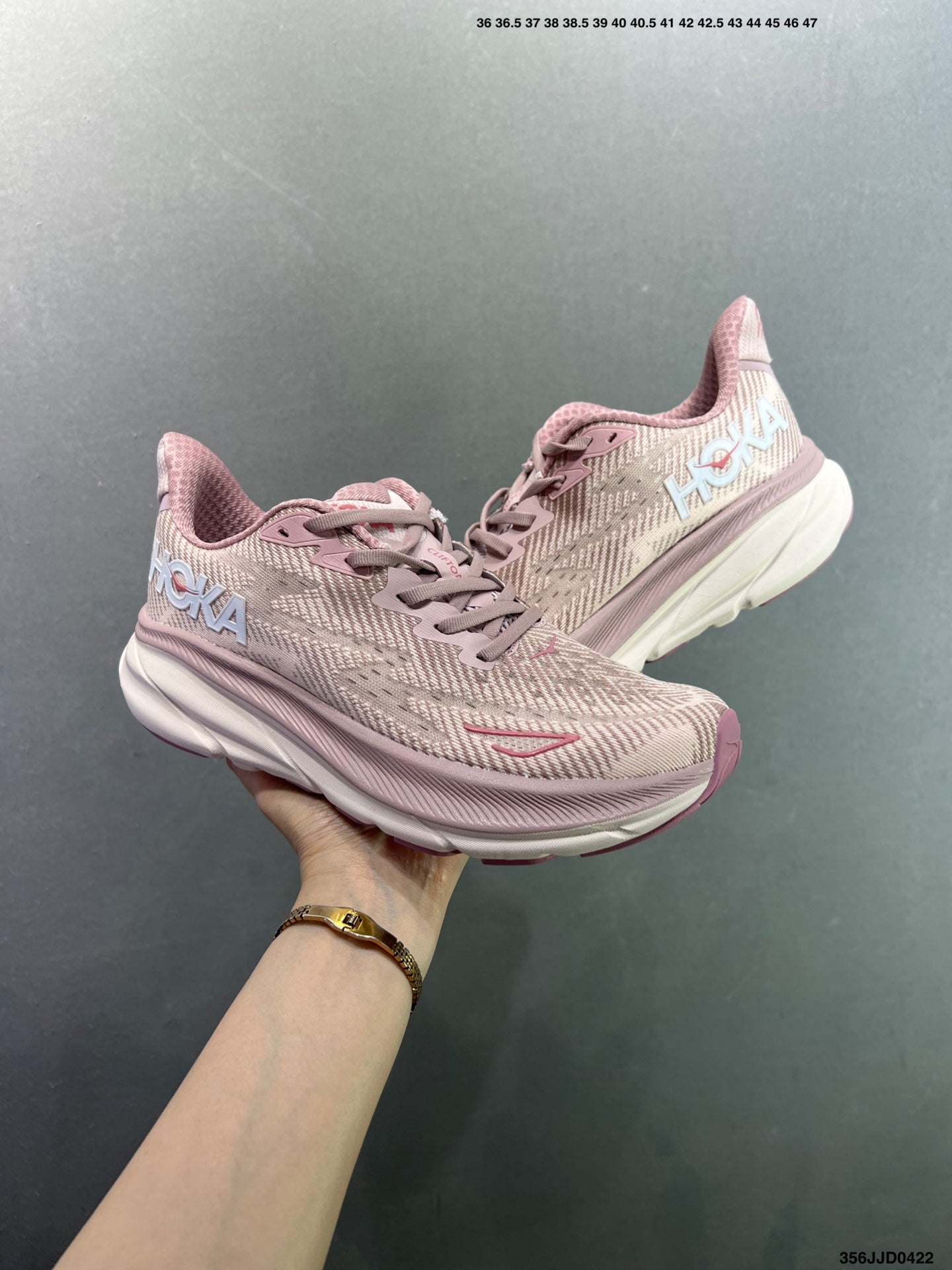 HOKA ONE ONE Clifton 9
