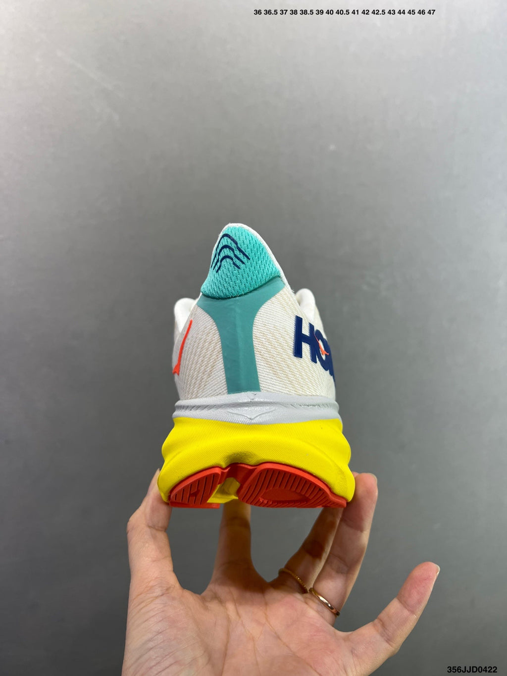 HOKA ONE ONE Clifton 9
