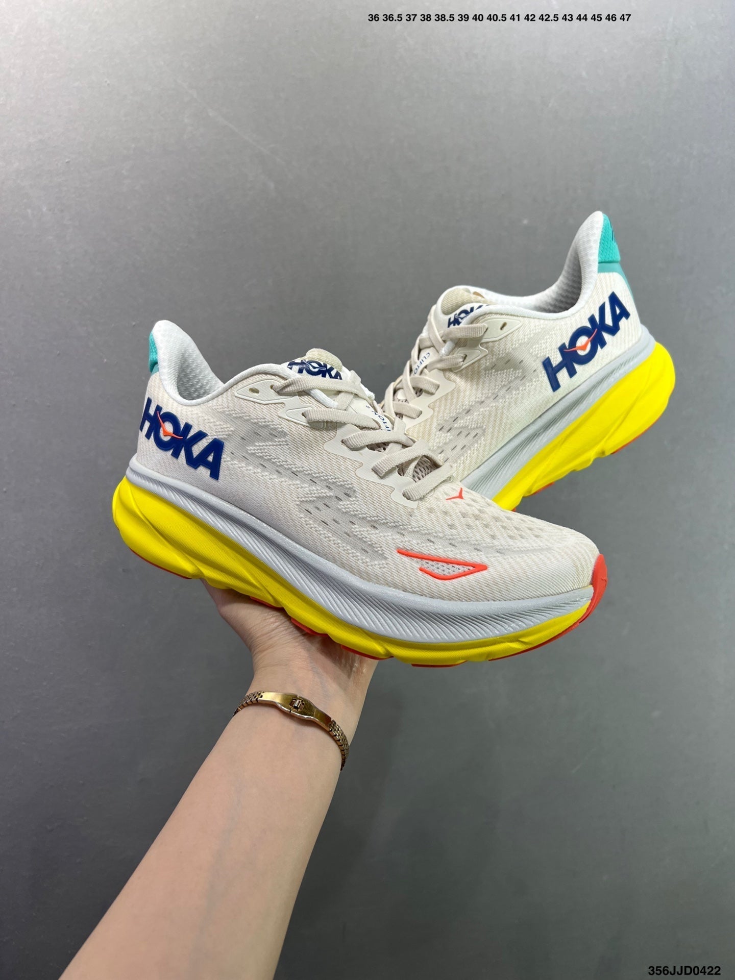 HOKA ONE ONE Clifton 9