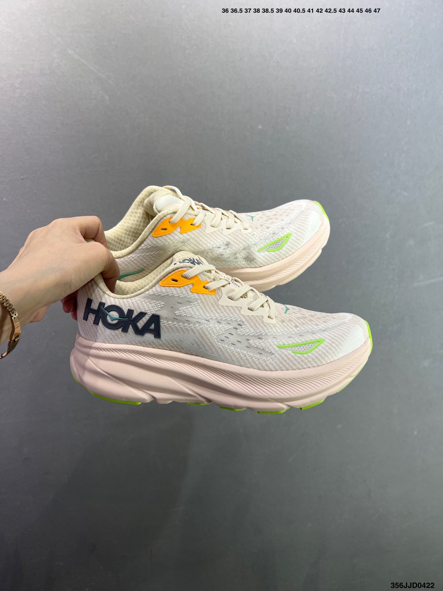 HOKA ONE ONE Clifton 9