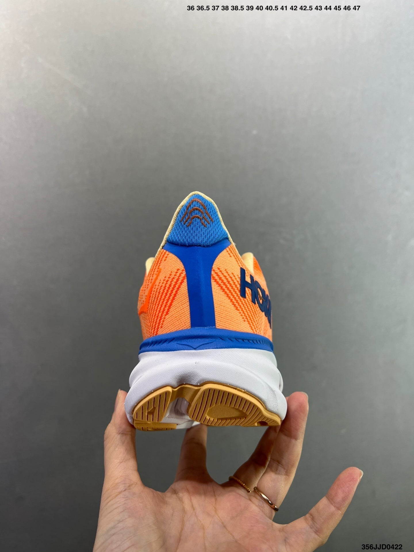 HOKA ONE ONE Clifton 9