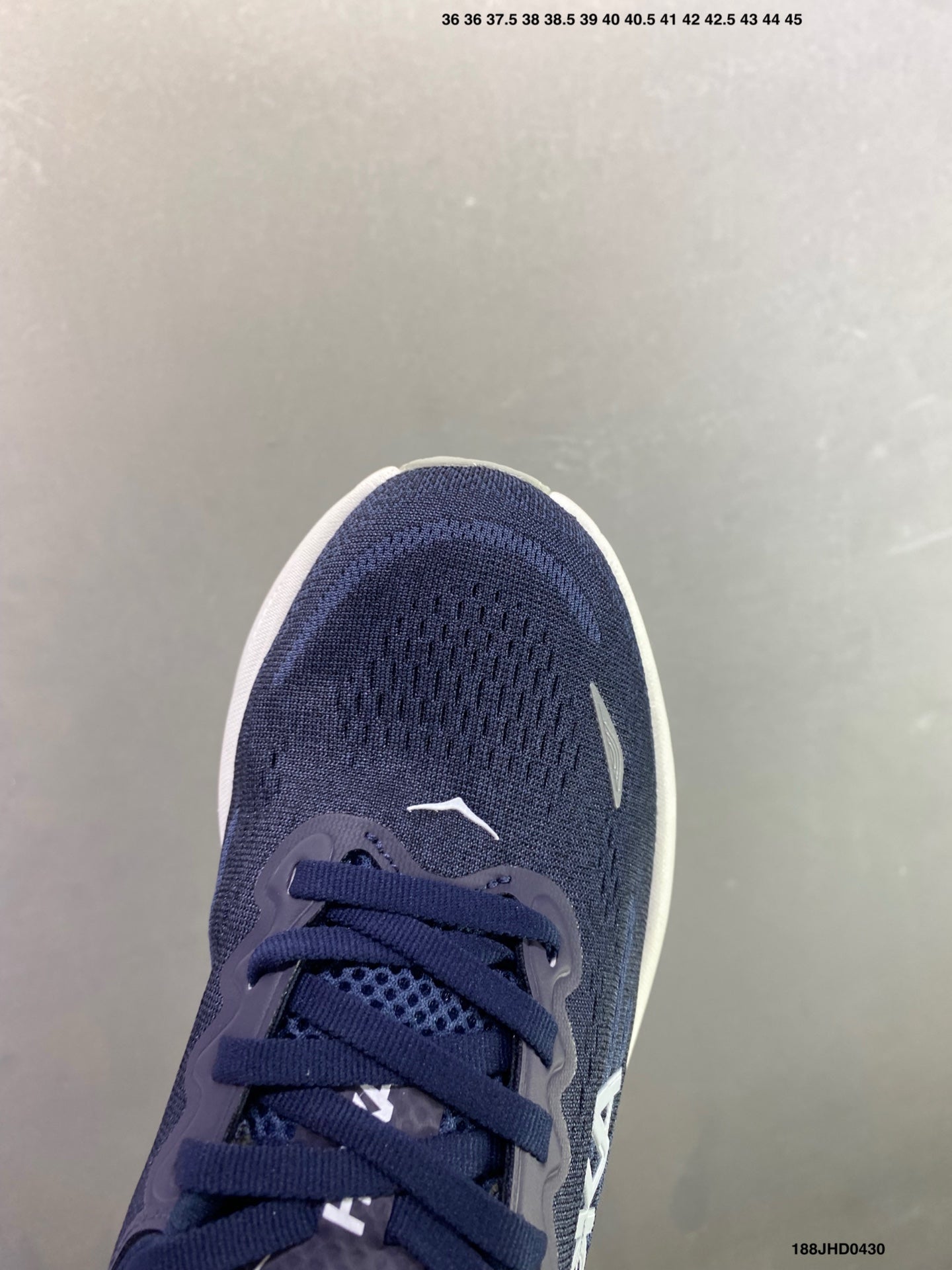 HOKA ONE ONE Bondi 9