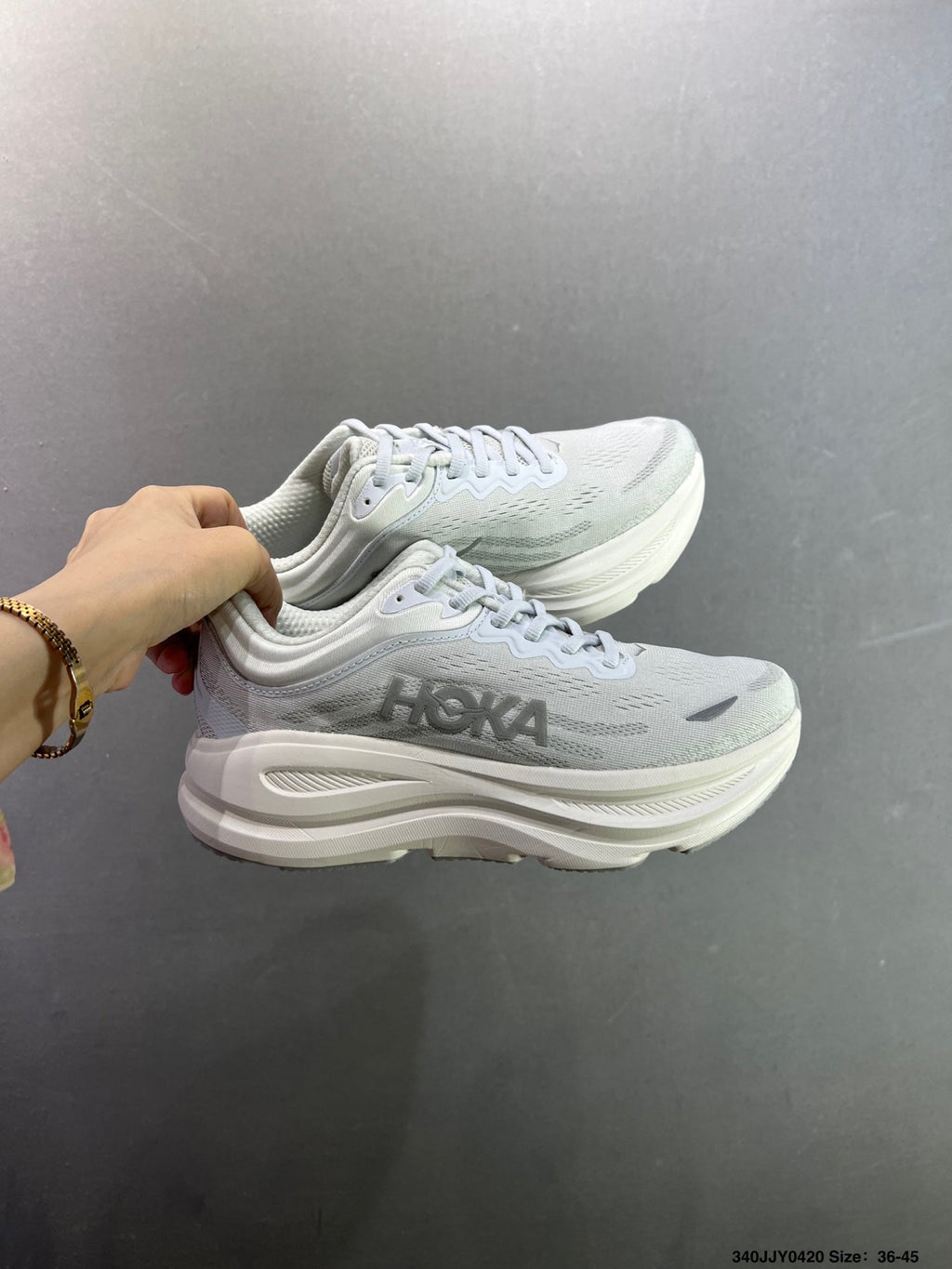 HOKA ONE ONE Bondi 9