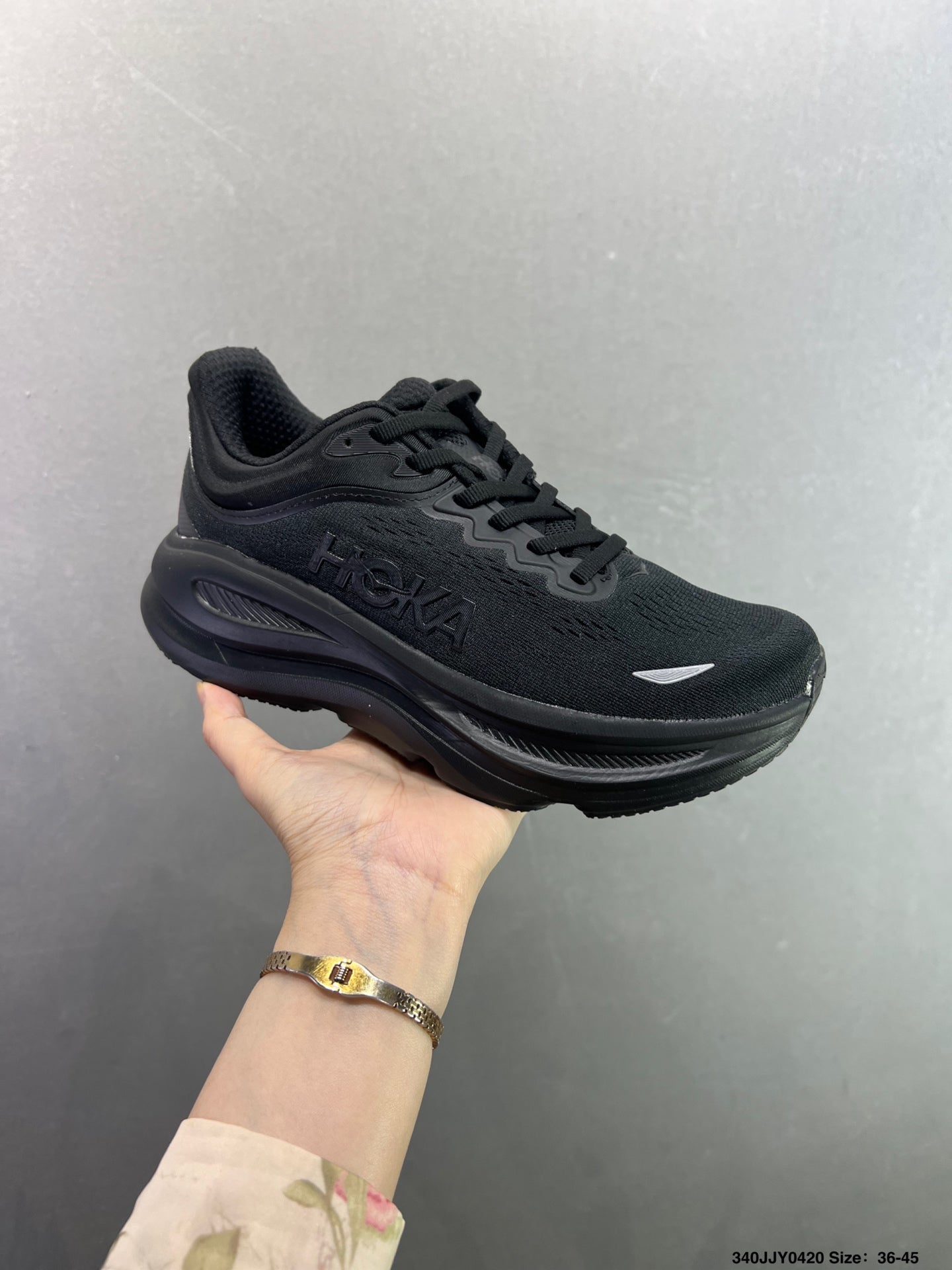 HOKA ONE ONE Bondi 9