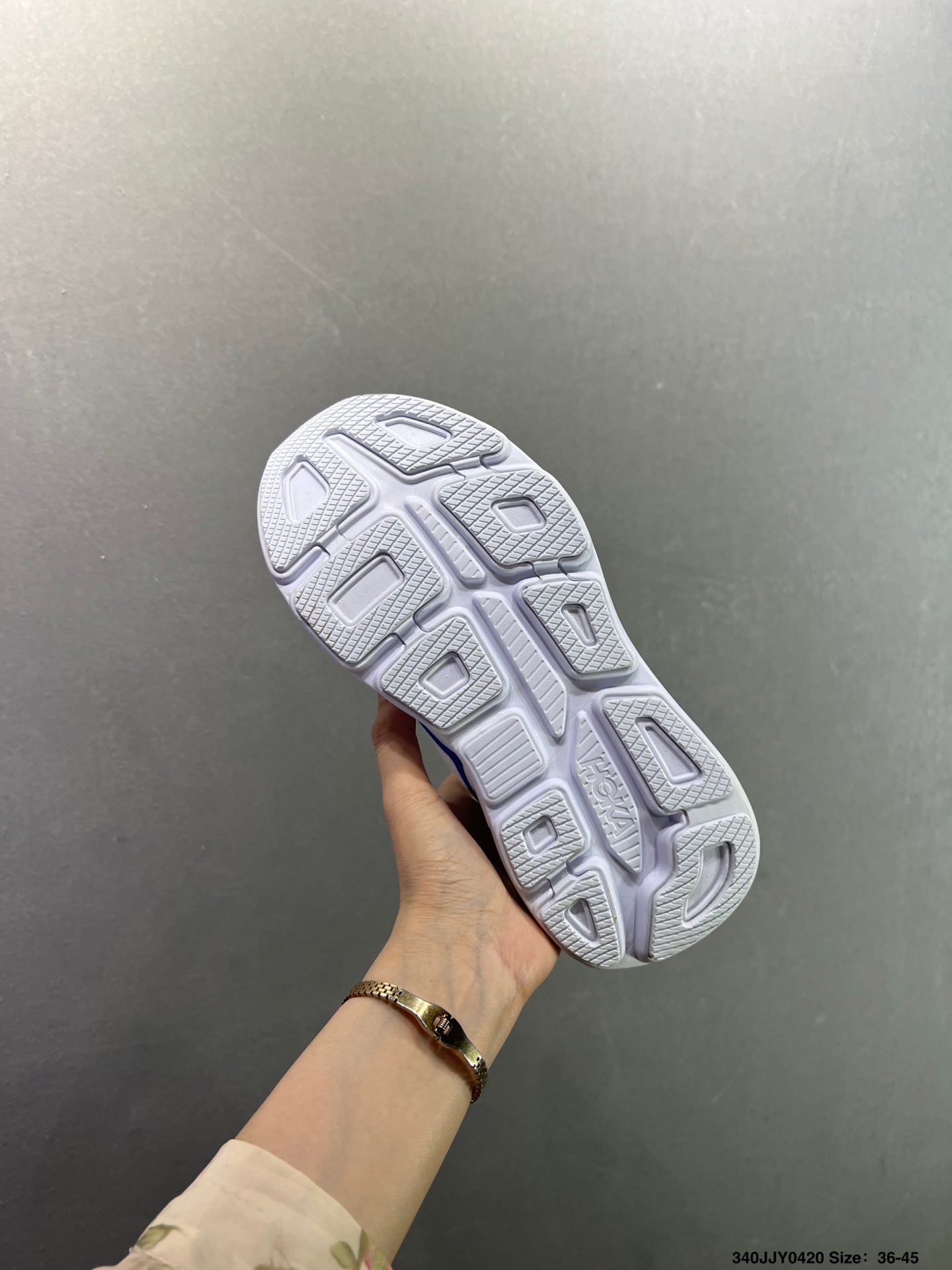 HOKA ONE ONE Bondi 9