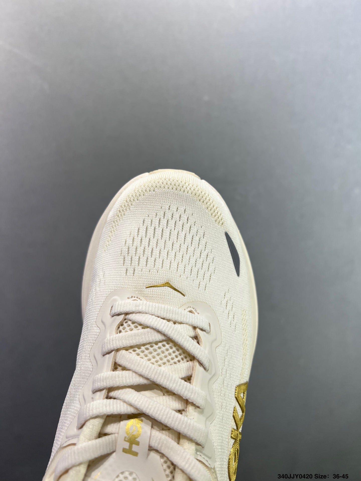 HOKA ONE ONE Bondi 9