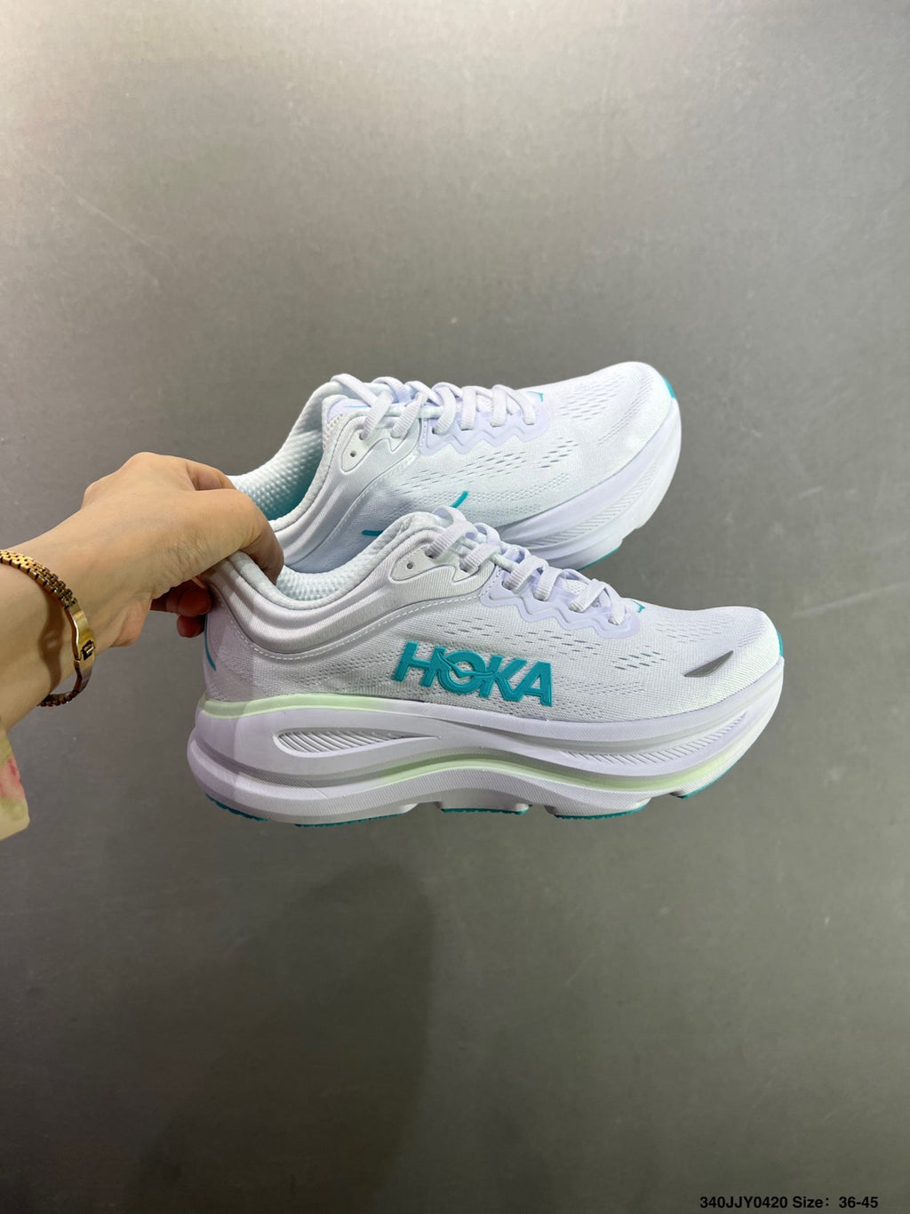 HOKA ONE ONE Bondi 9