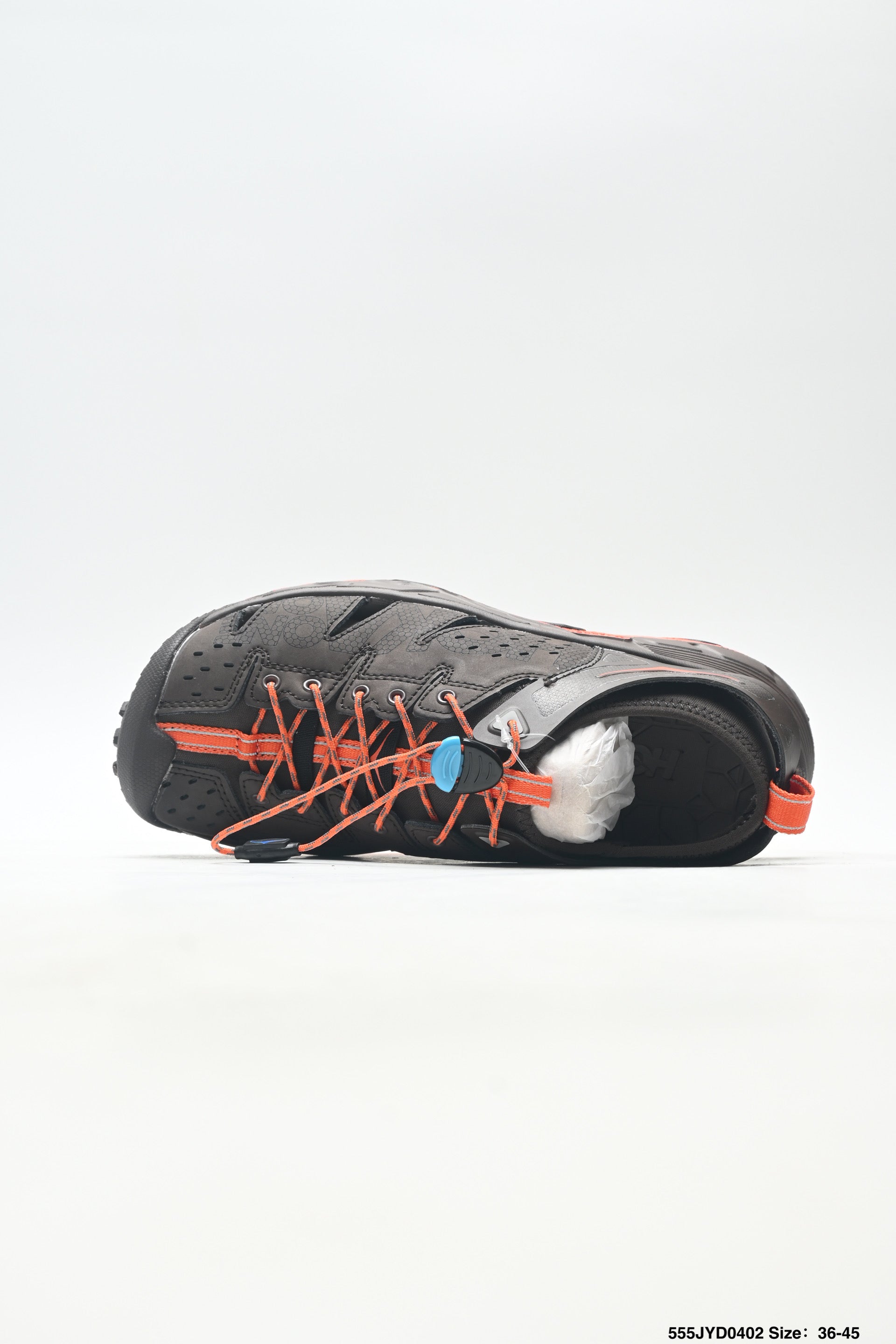 HOKA ONE ONE VIBRAM TOR TRAFA