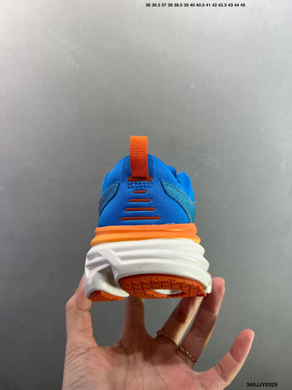 HOKA W BONDI 8