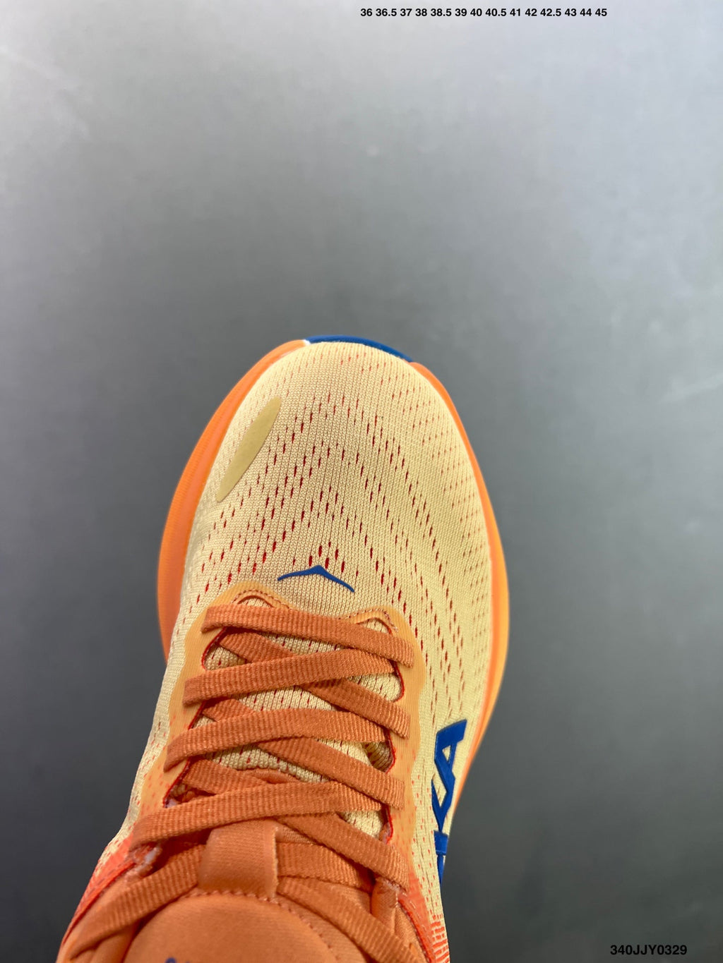 HOKA W BONDI 8