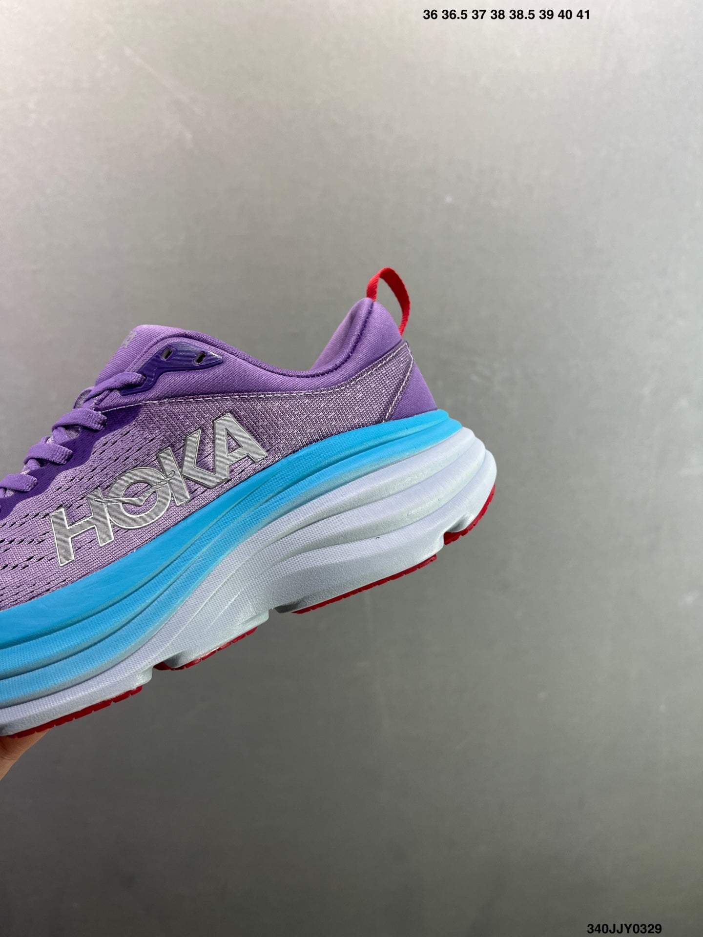 HOKA W BONDI 8