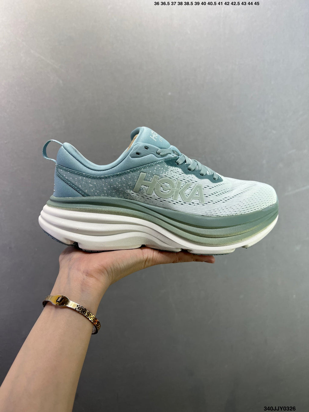HOKA ONE ONE Bondi 8