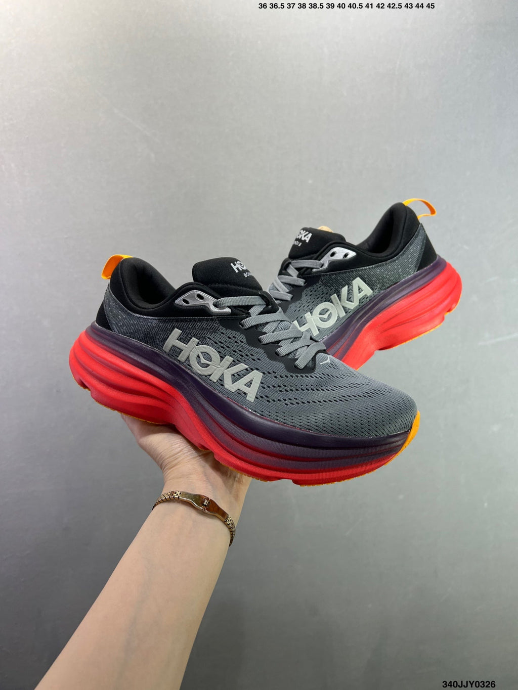 HOKA ONE ONE Bondi 8