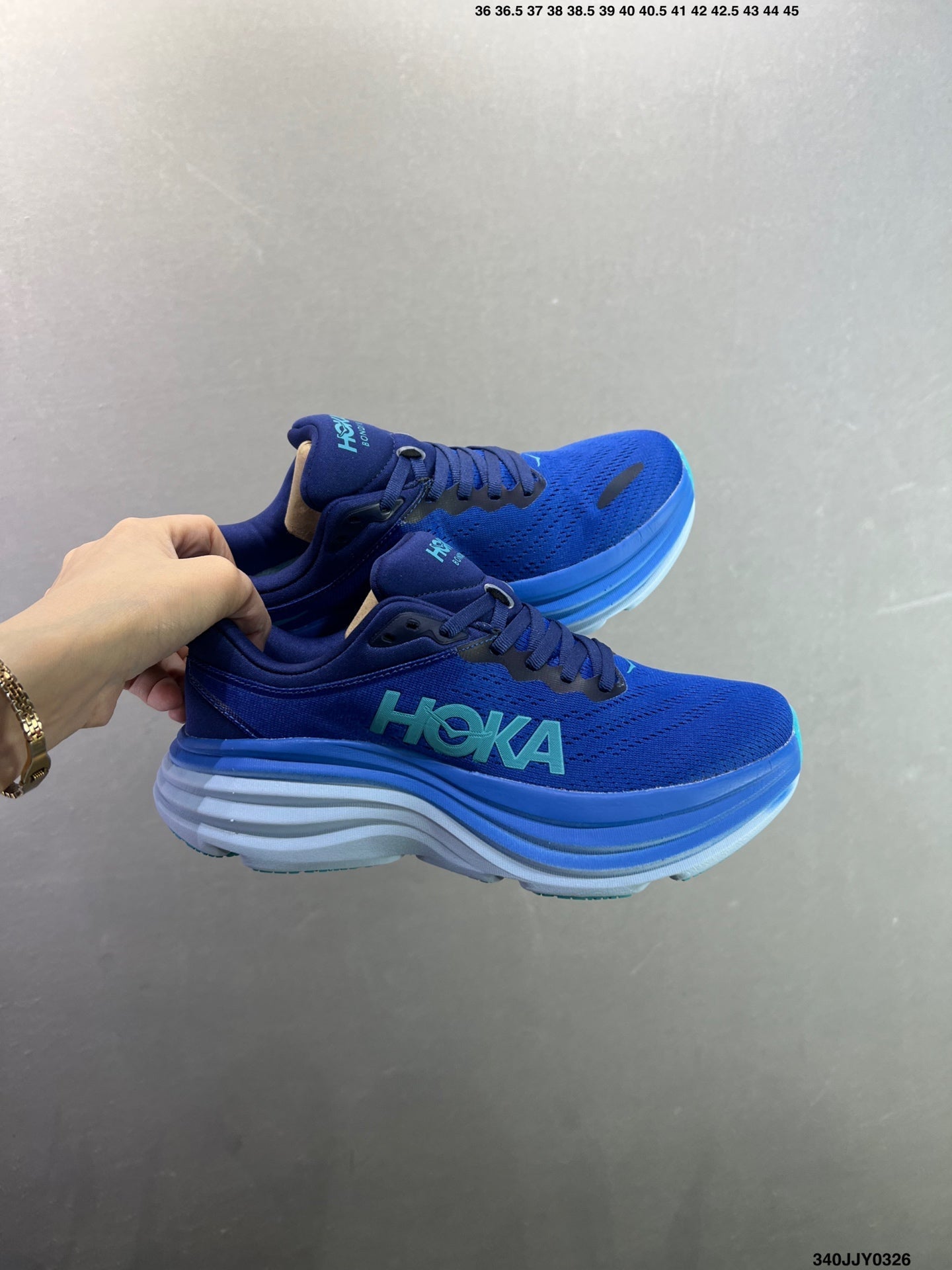 HOKA ONE ONE Bondi 8