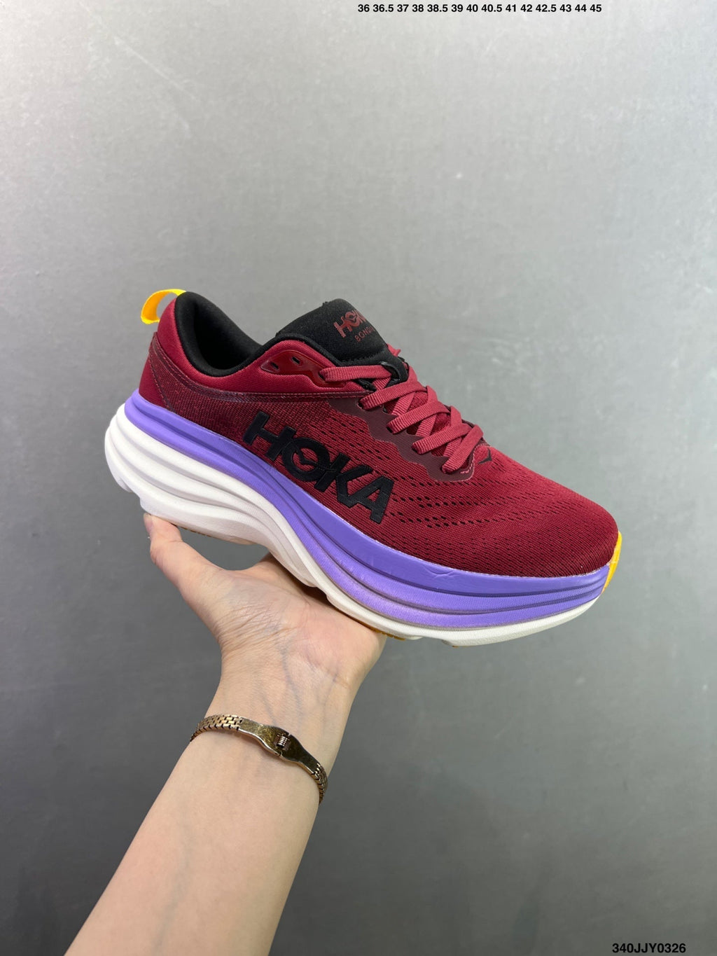 HOKA ONE ONE Bondi 8
