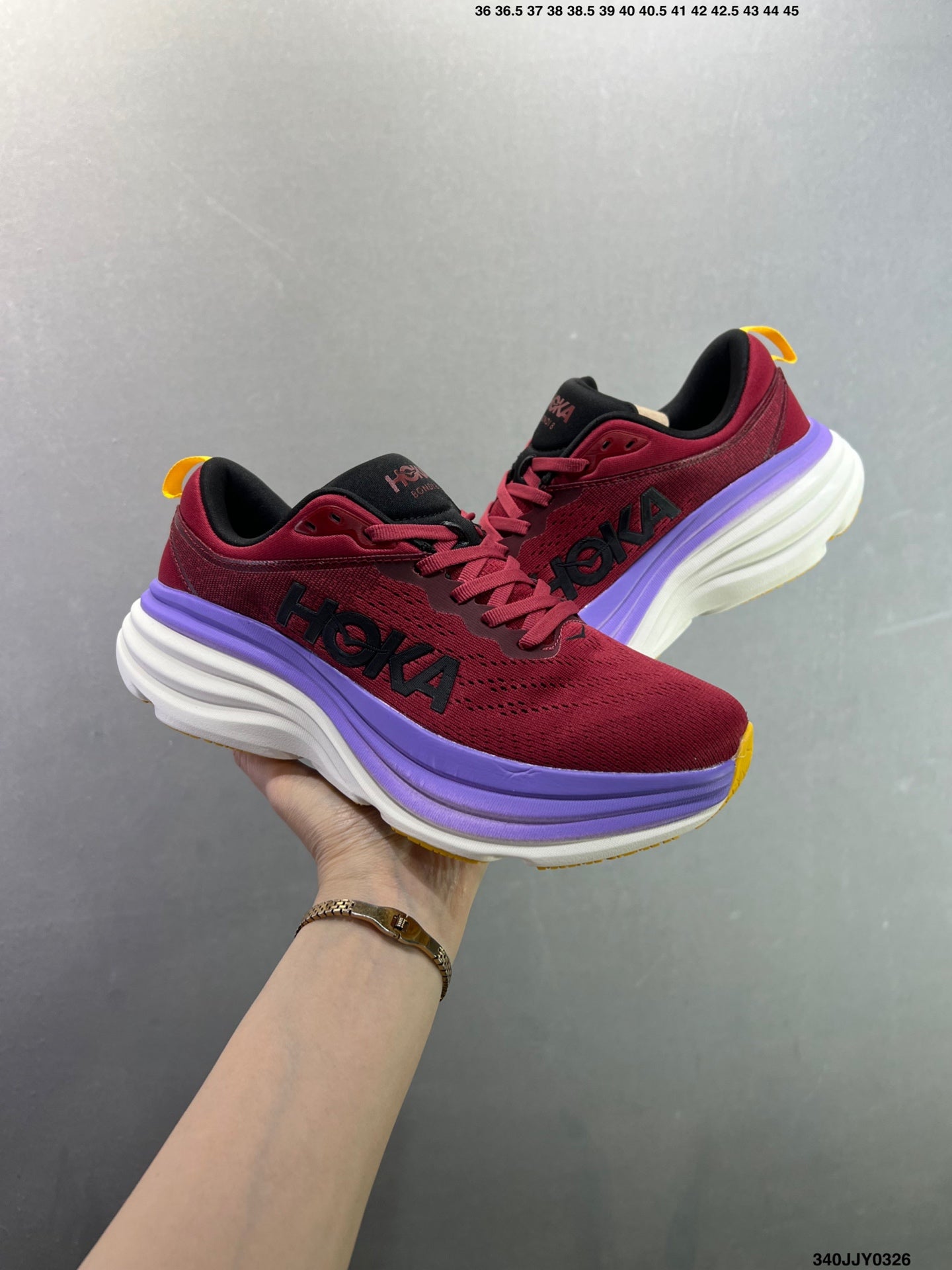 HOKA ONE ONE Bondi 8