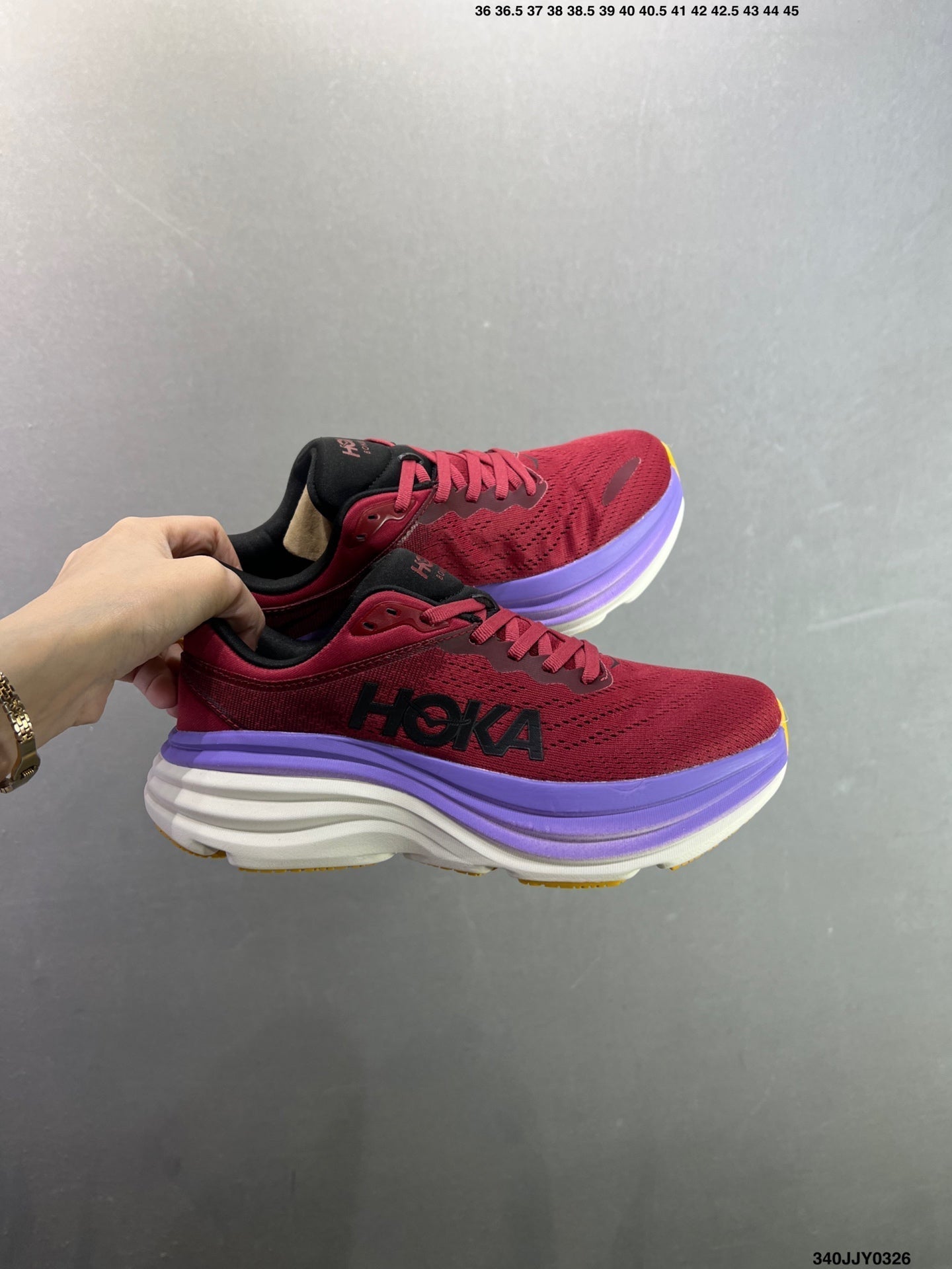 HOKA ONE ONE Bondi 8