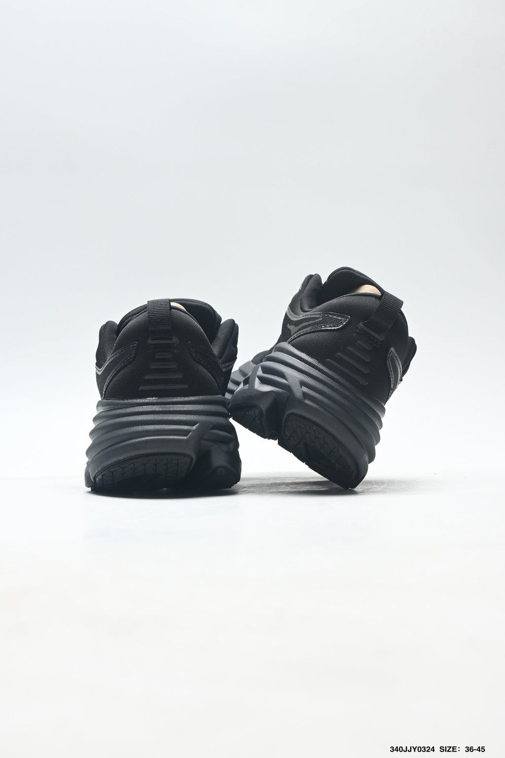 HOKA ONE ONE Bondi 8