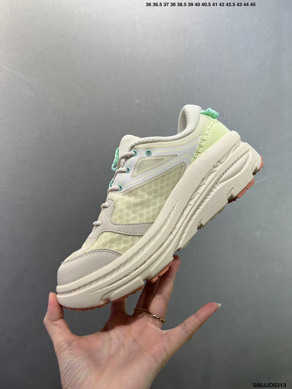 HOKA u Bondi B3ls