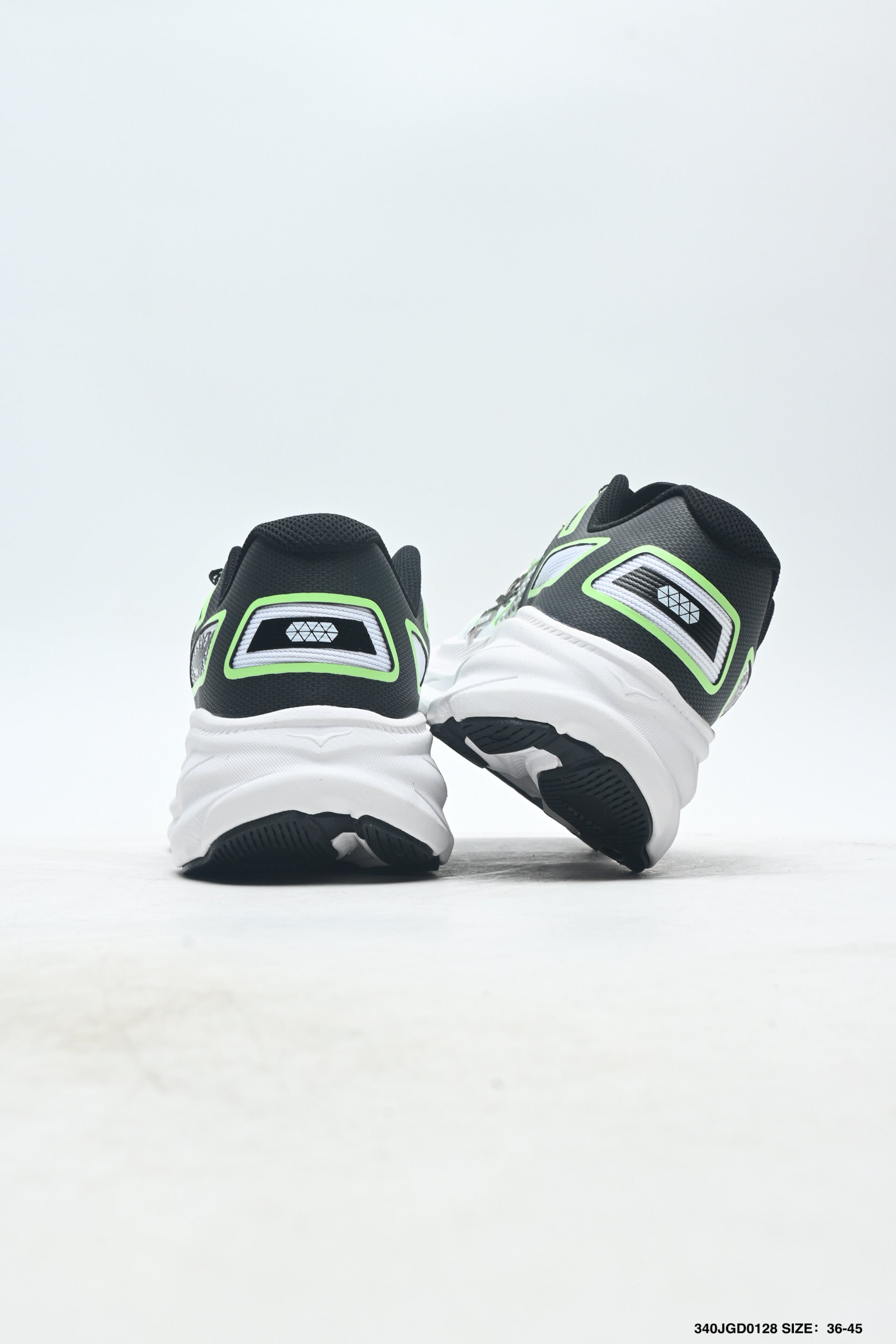 HOKA M KAWANA 2