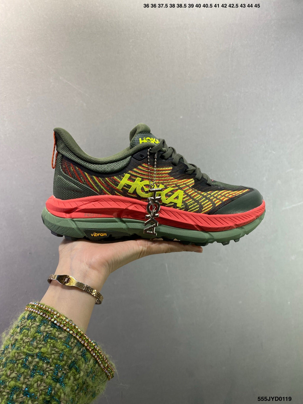 HOKA ONE ONE Mafate Speed 4