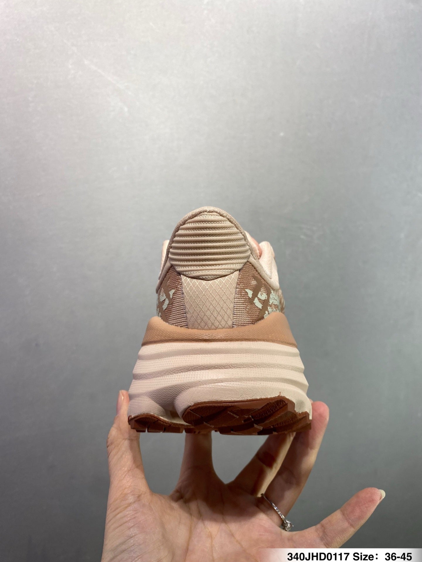 HOKA ONE ONE Stinson 7