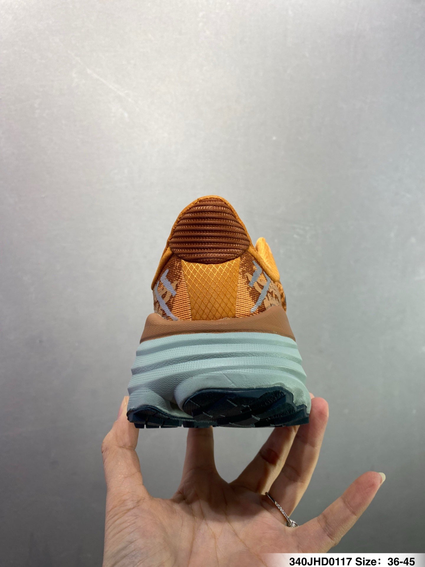 HOKA ONE ONE Stinson 7