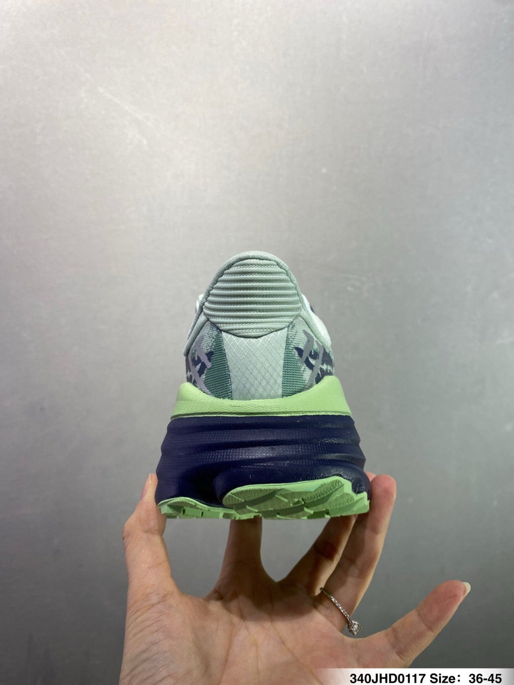 HOKA ONE ONE Stinson 7