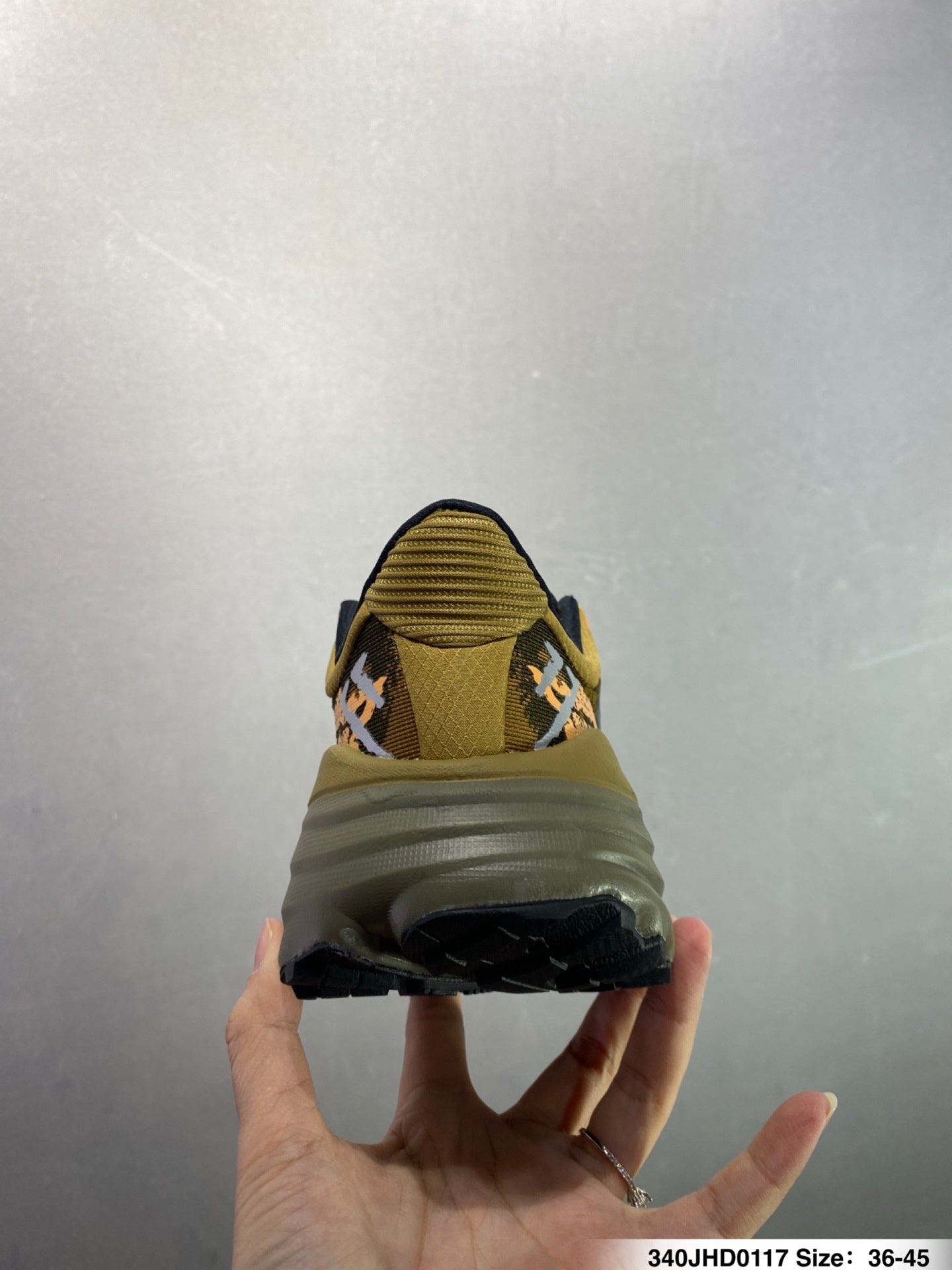 HOKA ONE ONE Stinson 7
