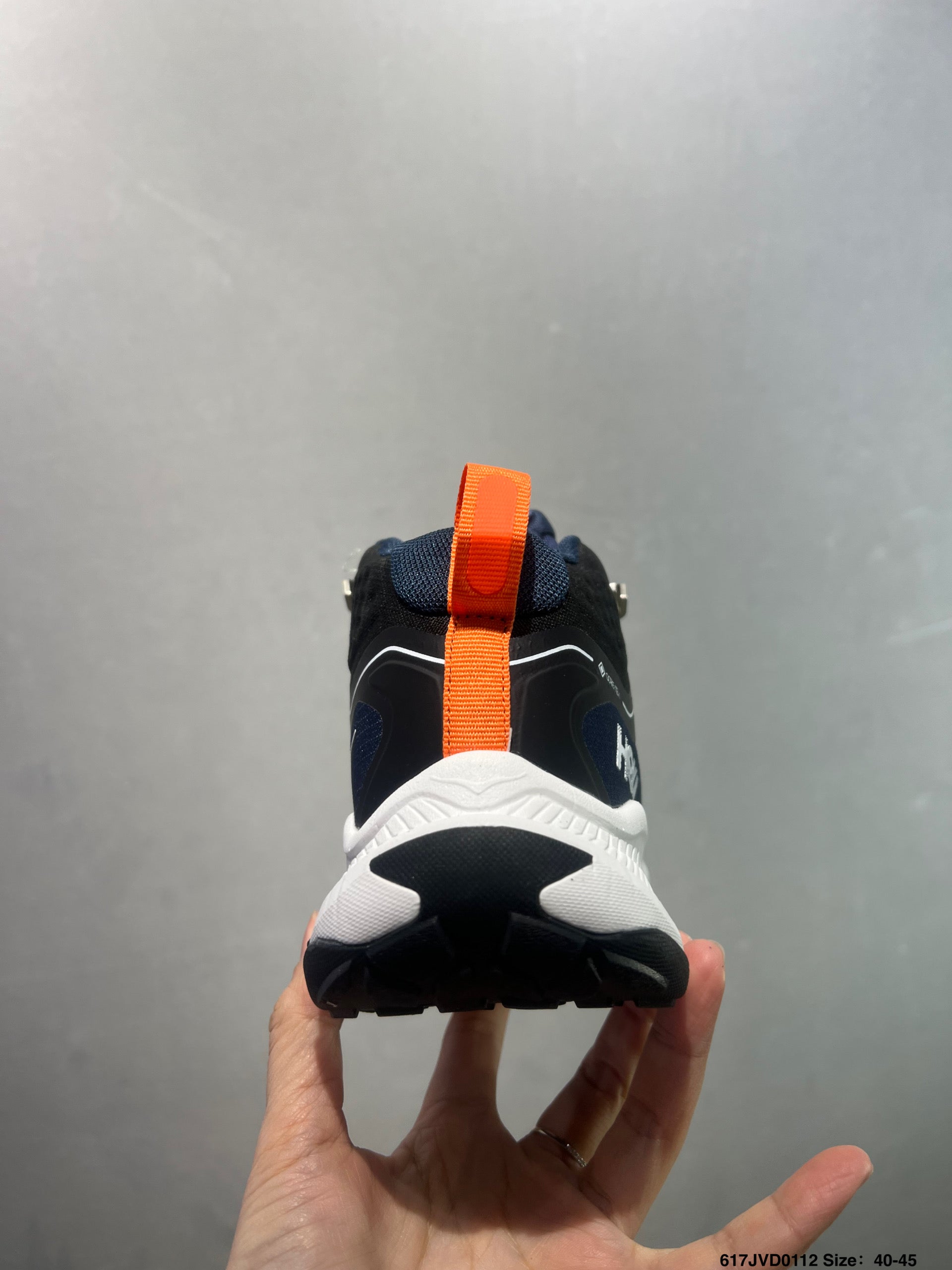 HOKA ONE ONE PROJECT TRANSPORT