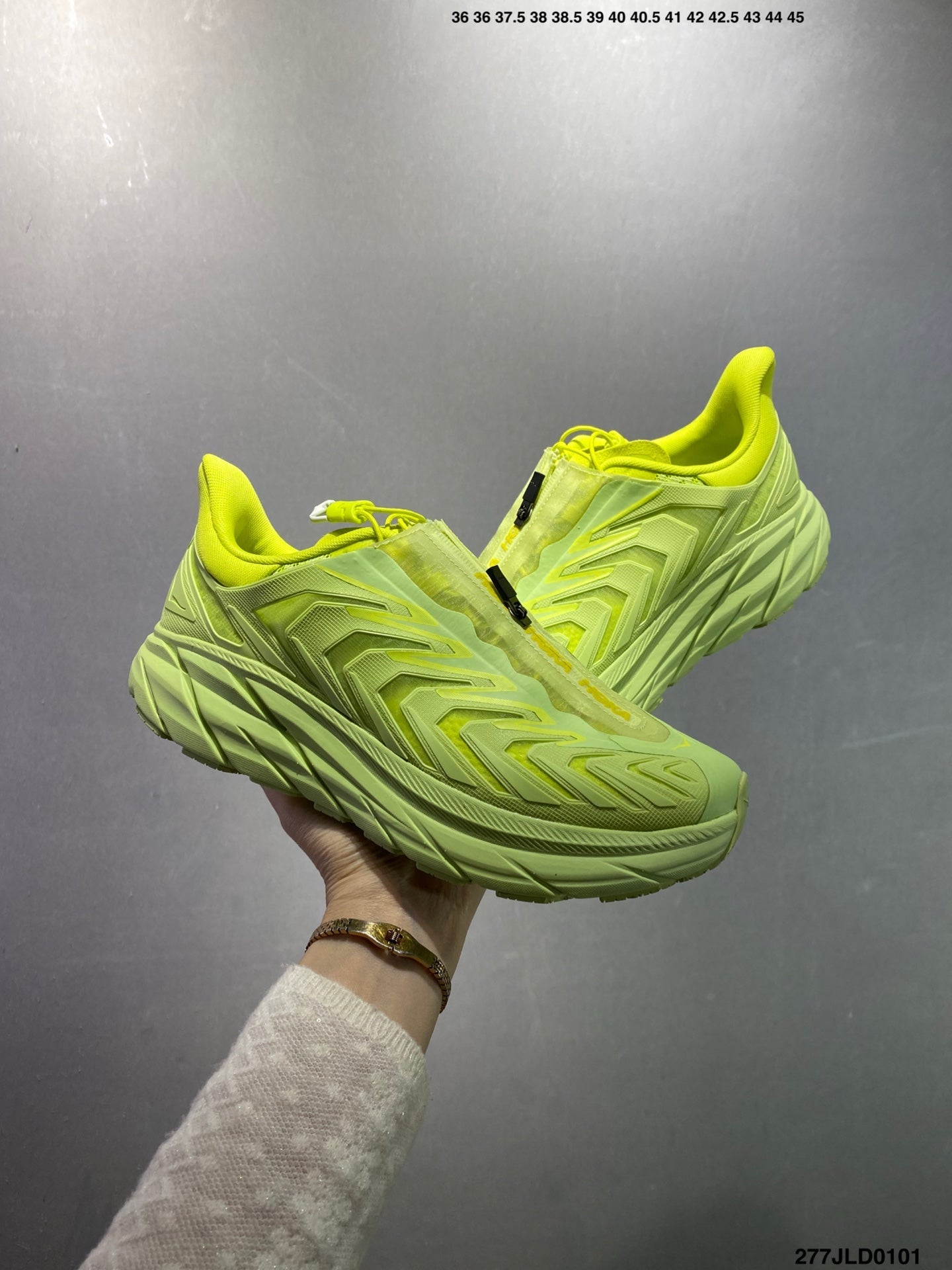 HOKA ONE ONE PROJECT TRANSPORT