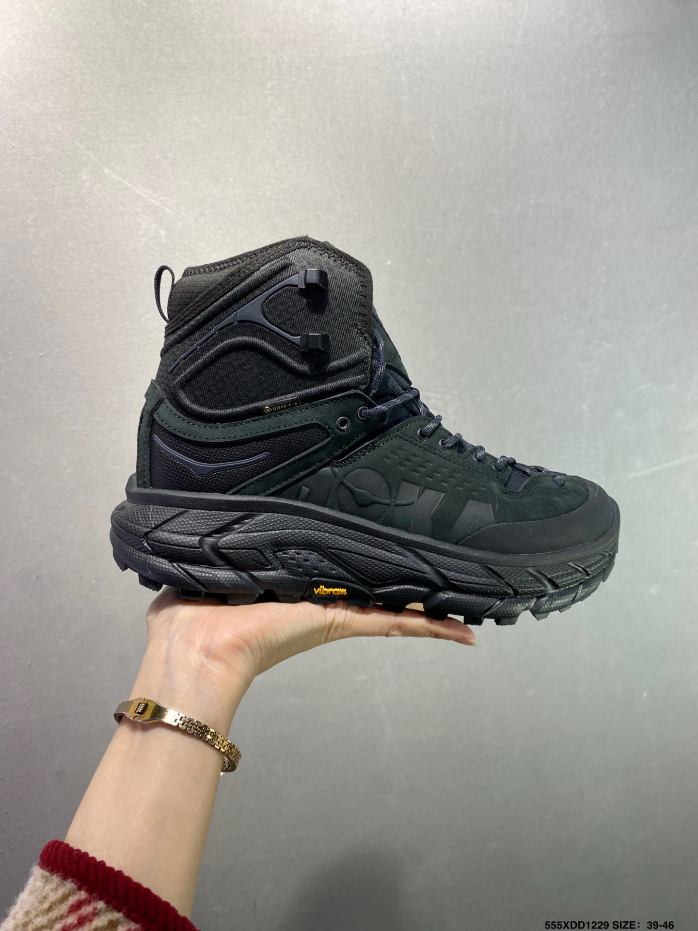 Hoka One One Tor Uitra High