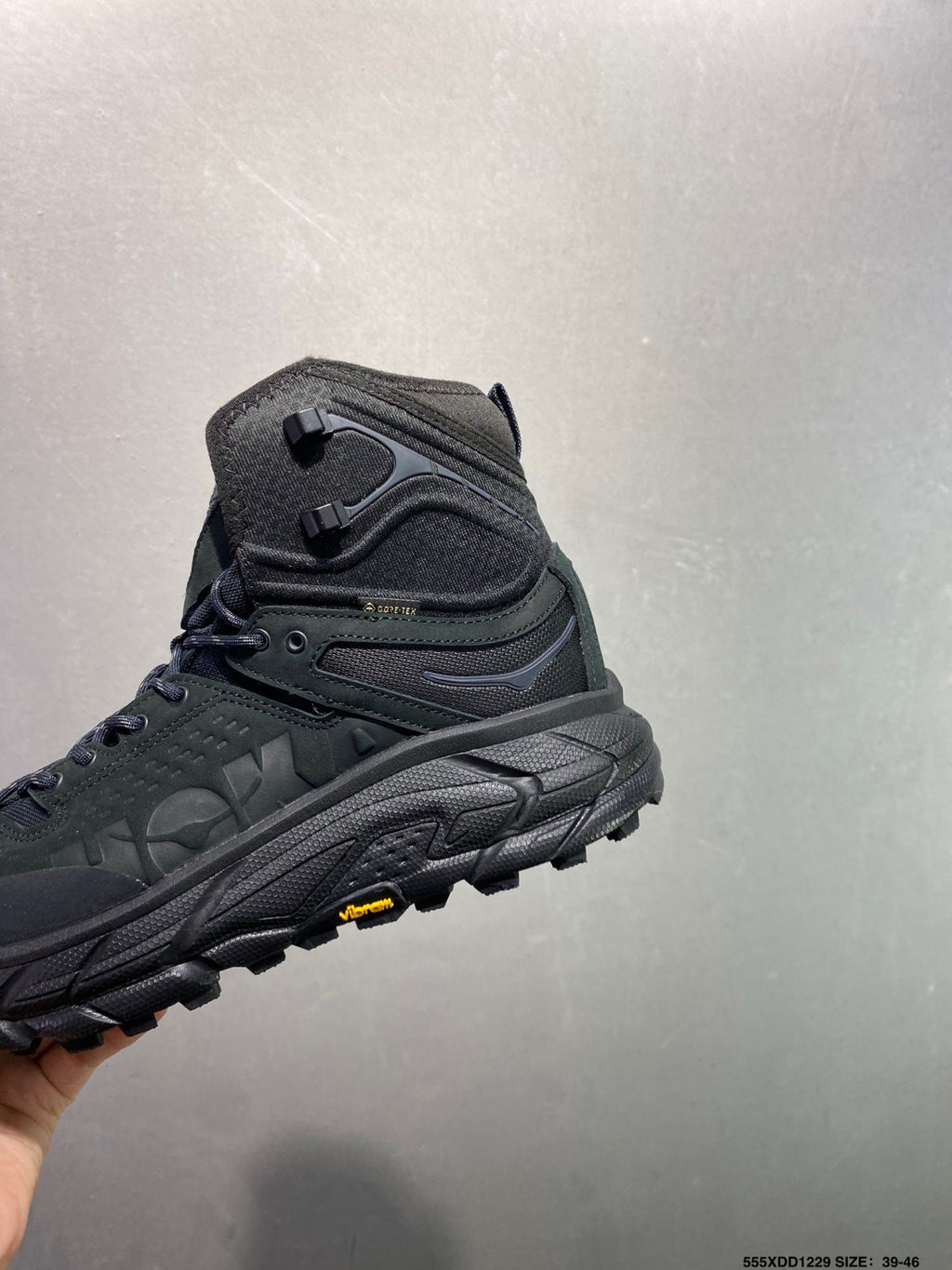 Hoka One One Tor Uitra High