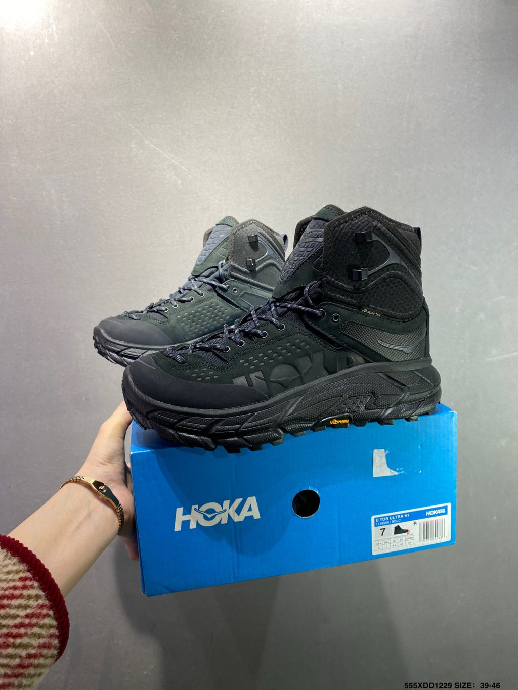 Hoka One One Tor Uitra High