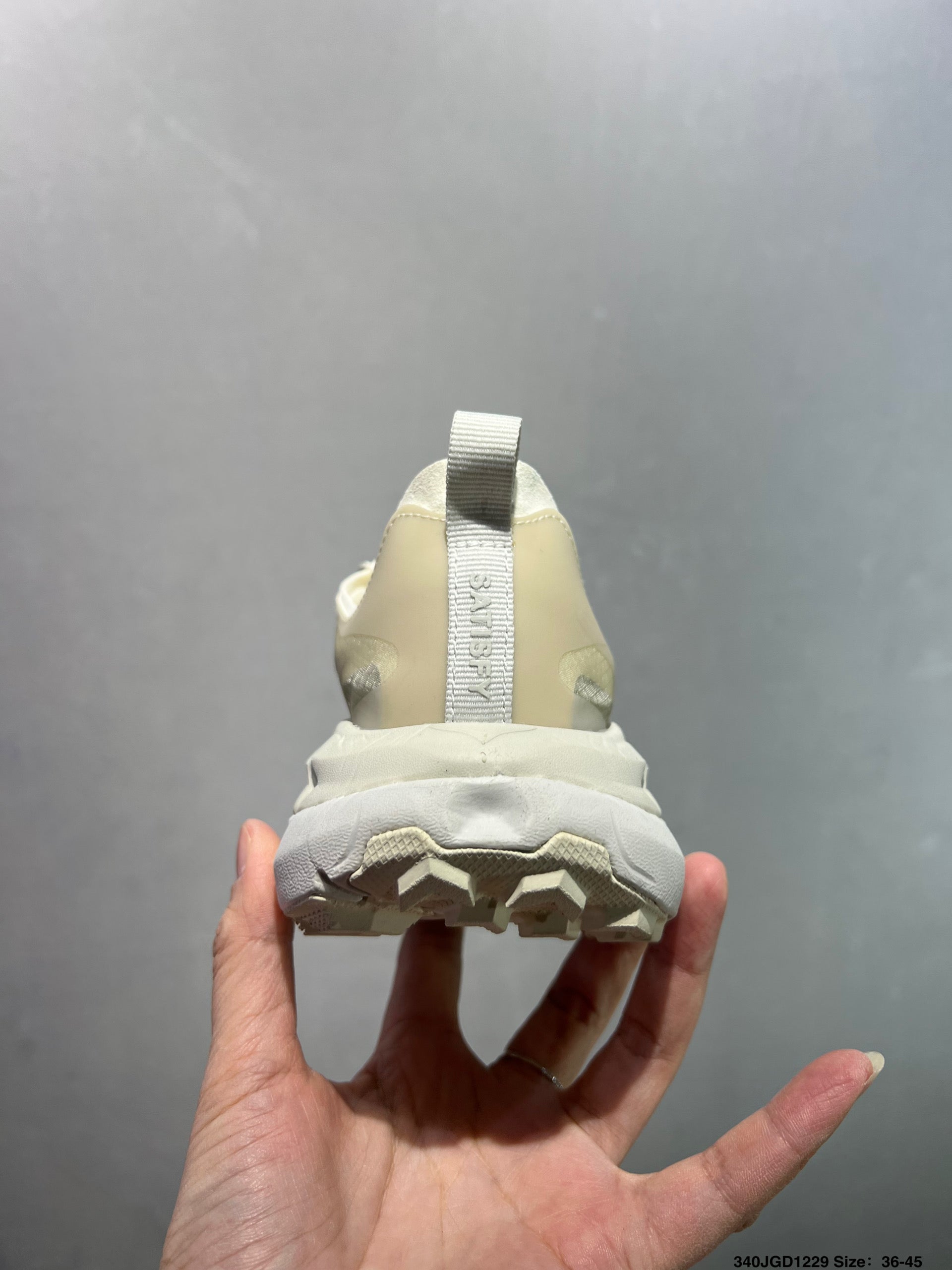 HOKA U SATISFY RUNNING MAFATE TRAIL