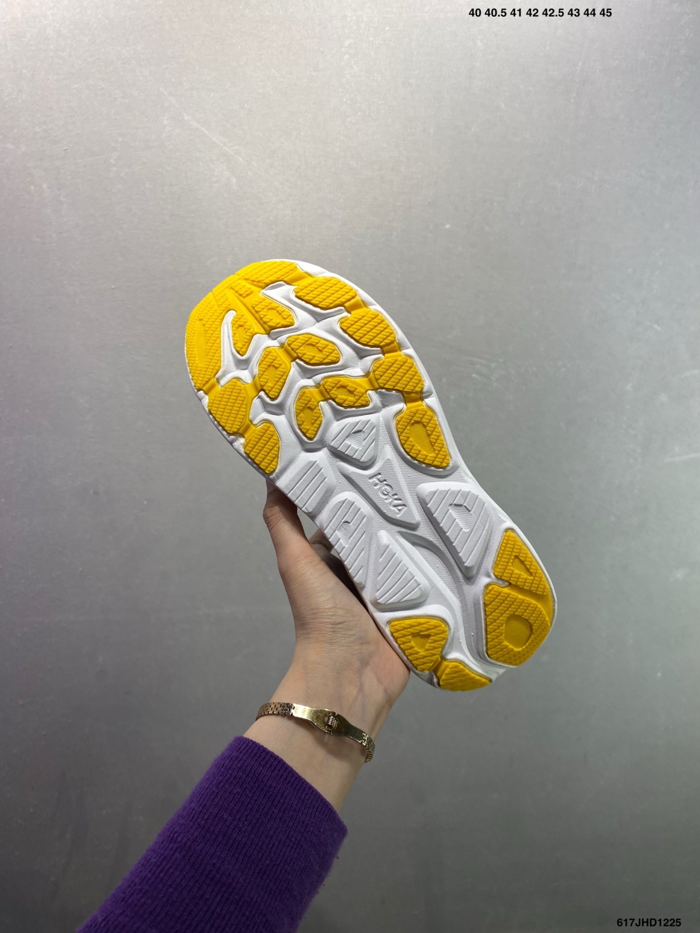 HOKA M CLIFTON 10
