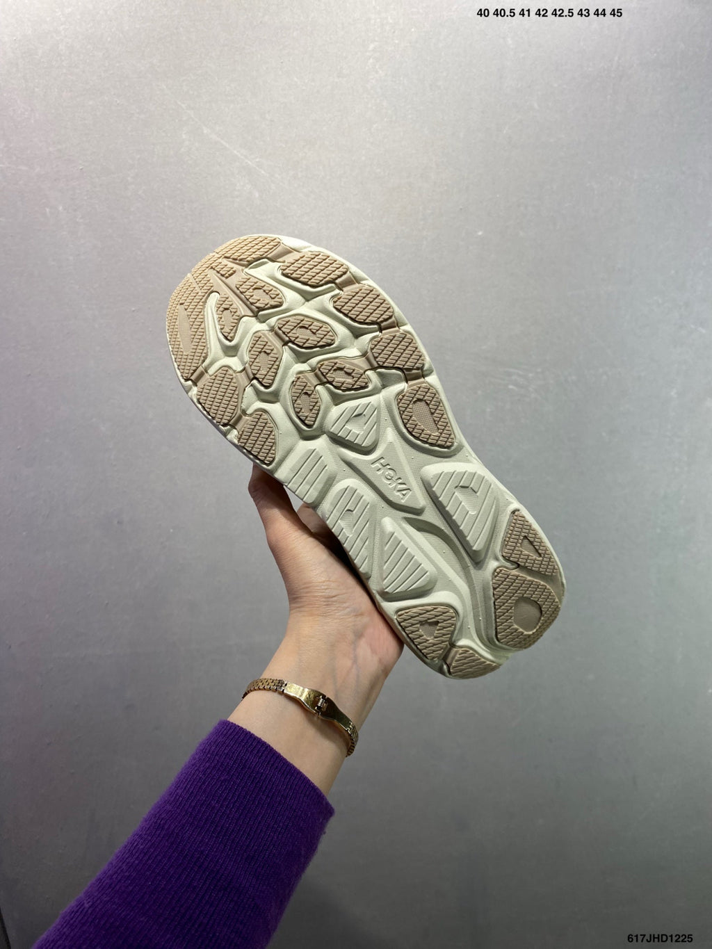 HOKA M CLIFTON 10