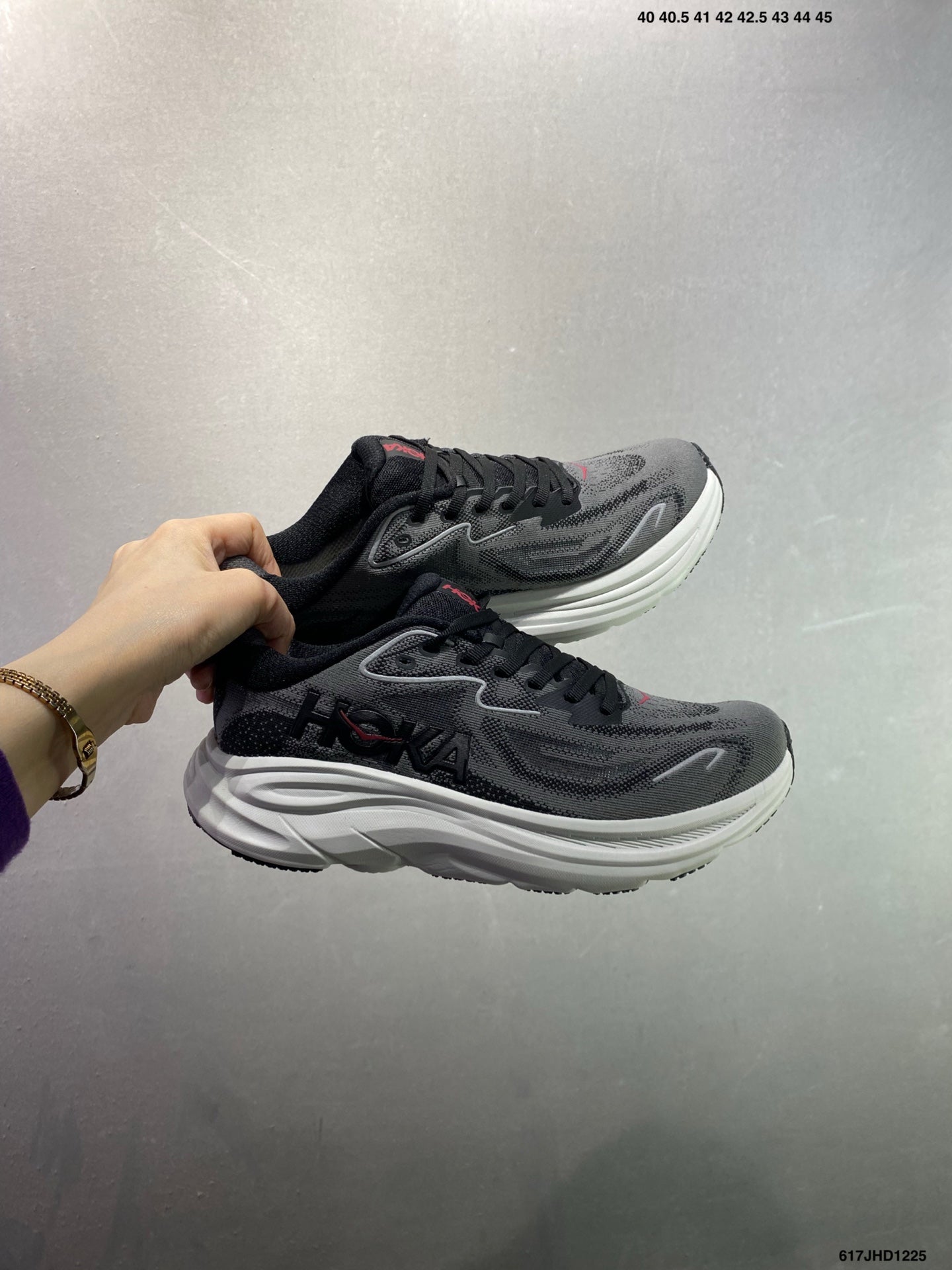 HOKA M CLIFTON 10