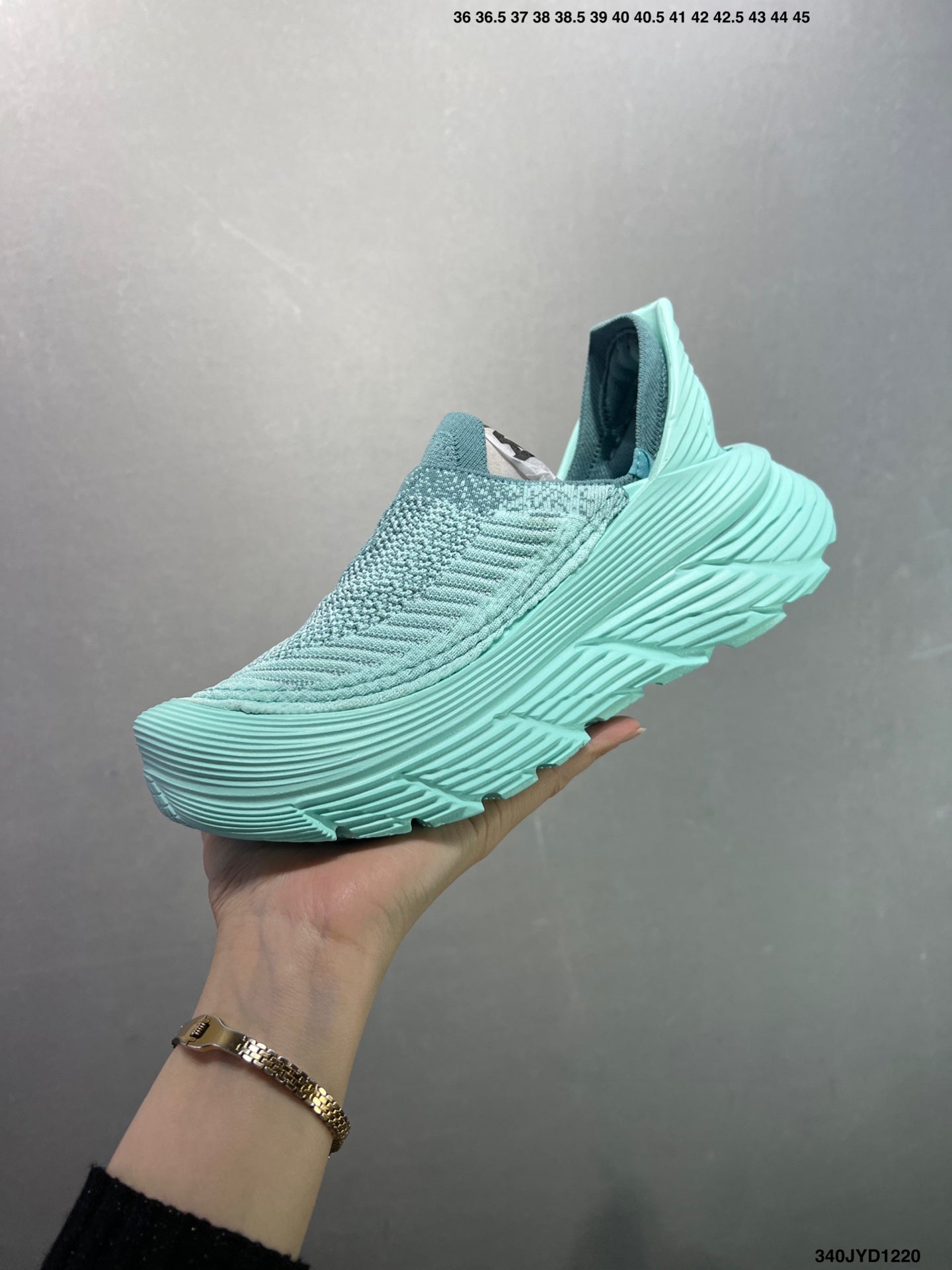 HOKA ONE ONE Restore TS