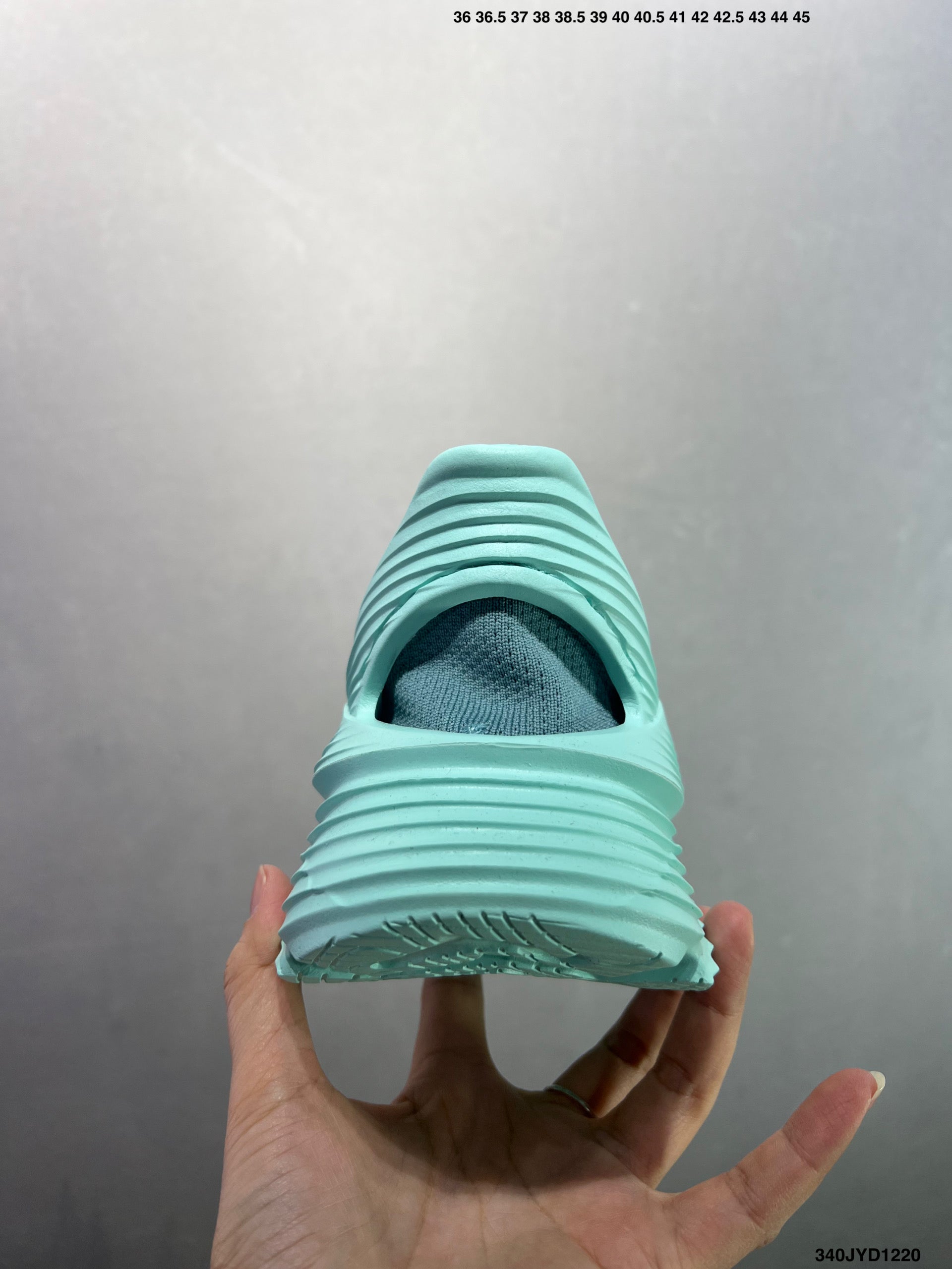 HOKA ONE ONE Restore TS