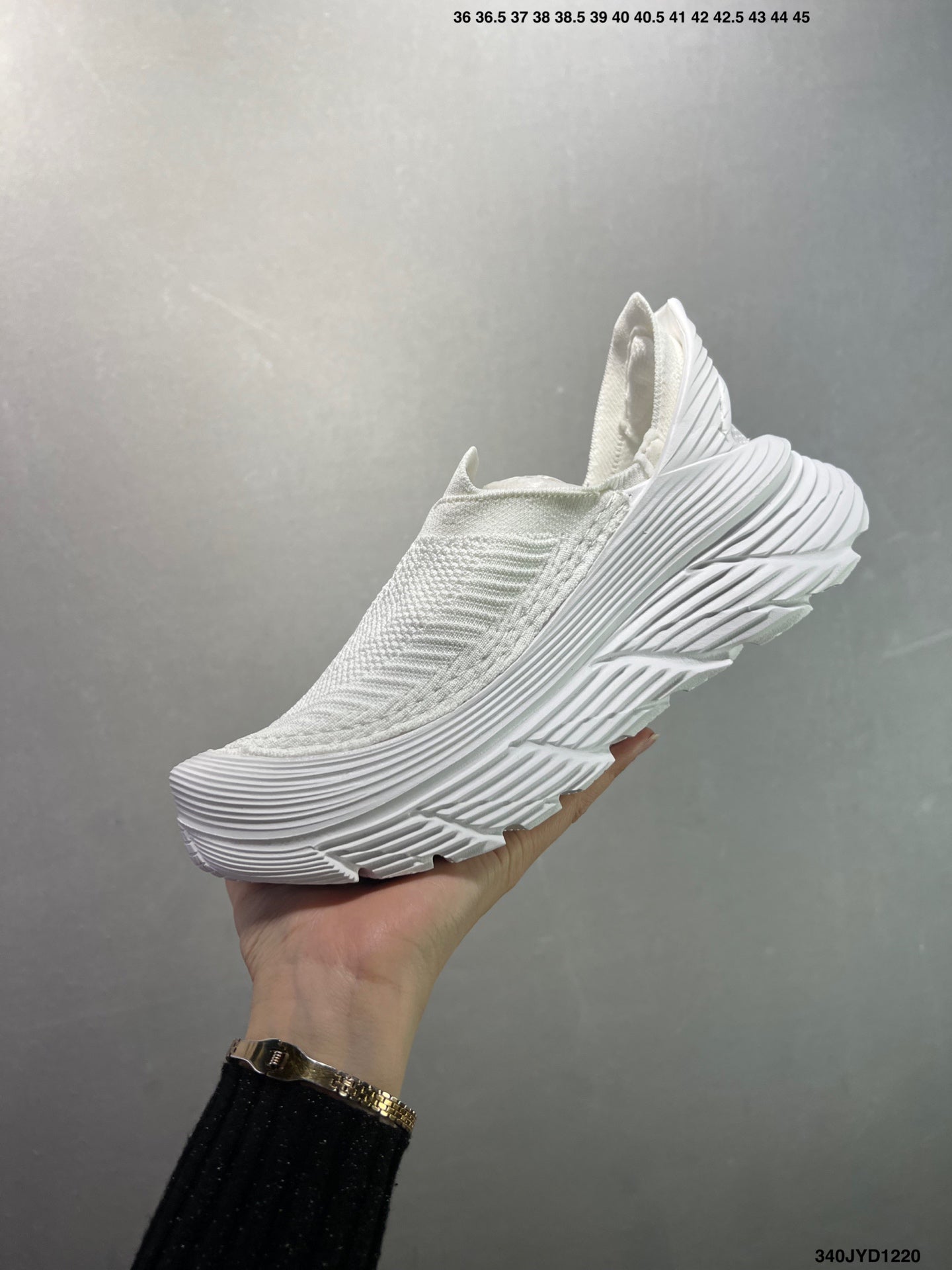 HOKA ONE ONE Restore TS