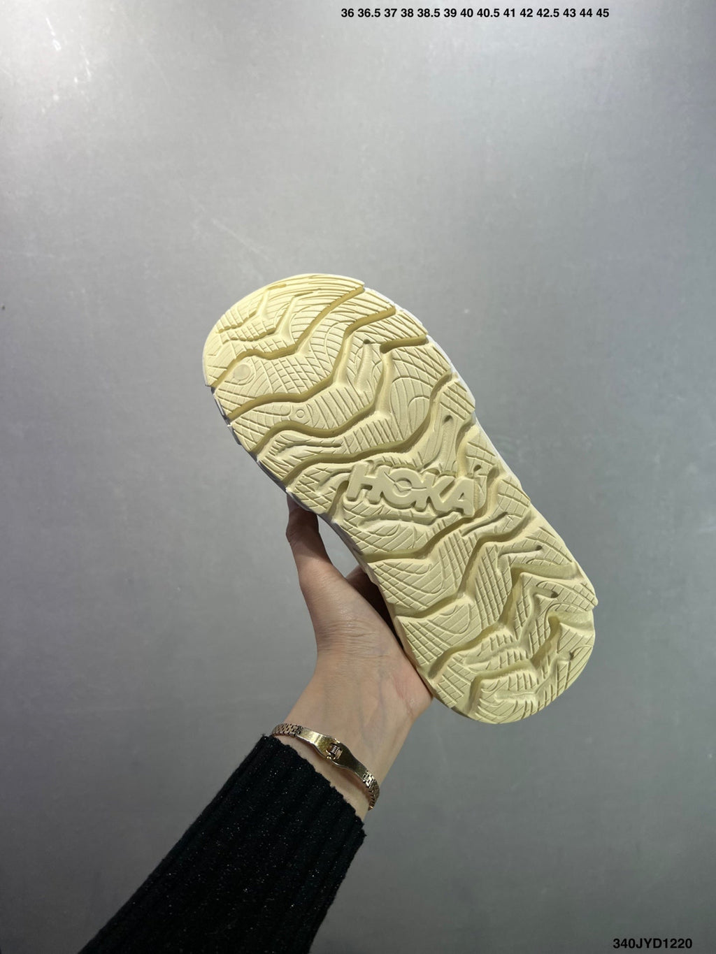 HOKA ONE ONE Restore TS
