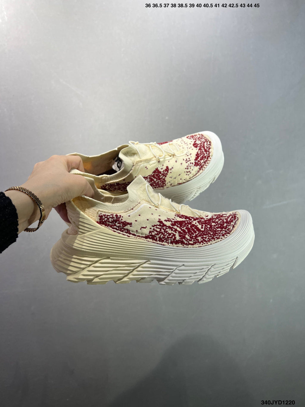 HOKA ONE ONE Restore TS