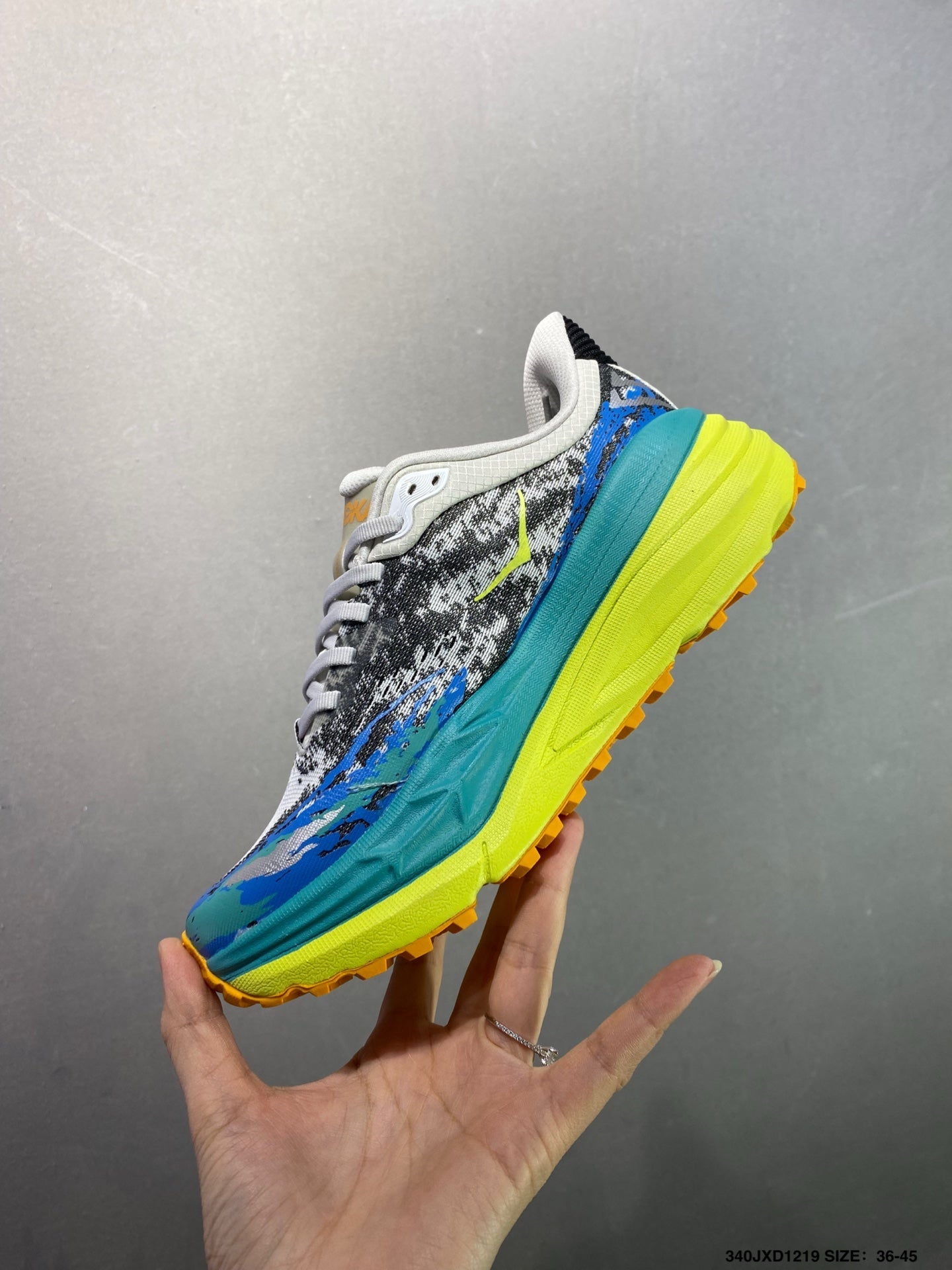 HOKA M Stinson 7