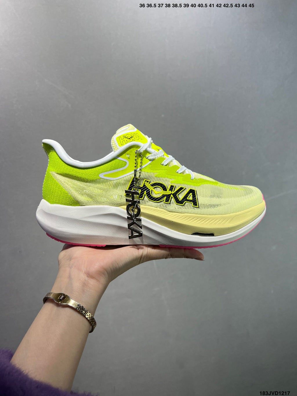 Hoka One One Rocket X 3