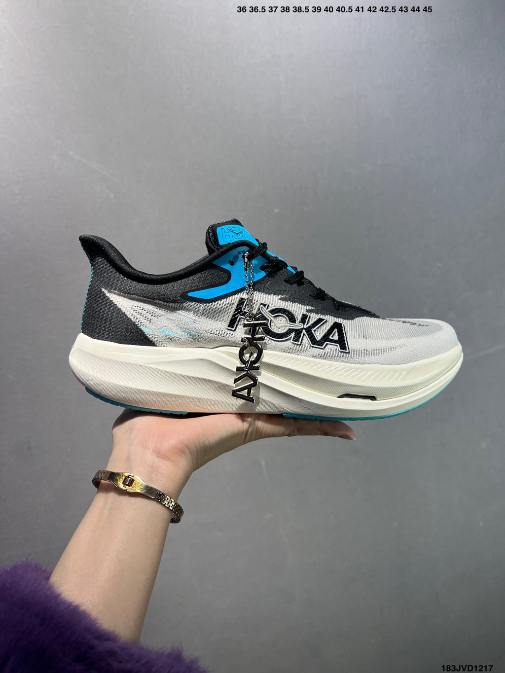 Hoka One One Rocket X 3