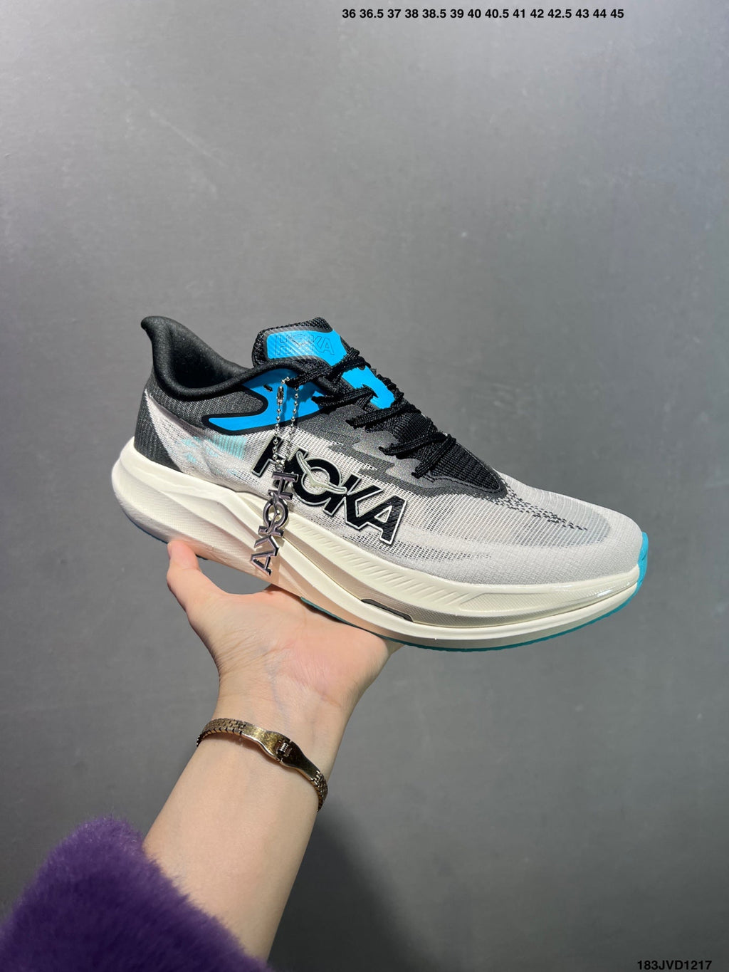 Hoka One One Rocket X 3